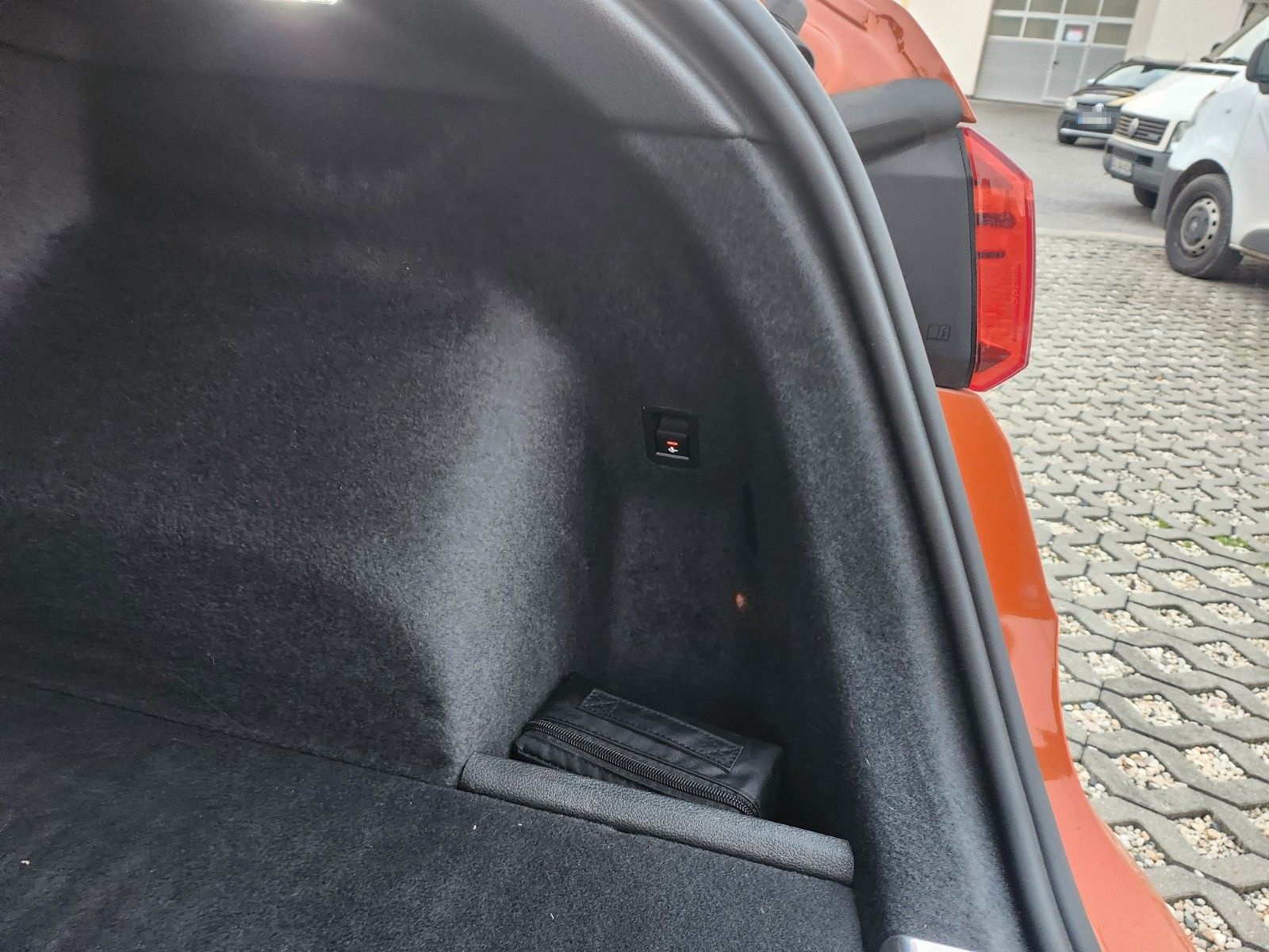 Audi Q3 40 TDI quattro advanced foto 8