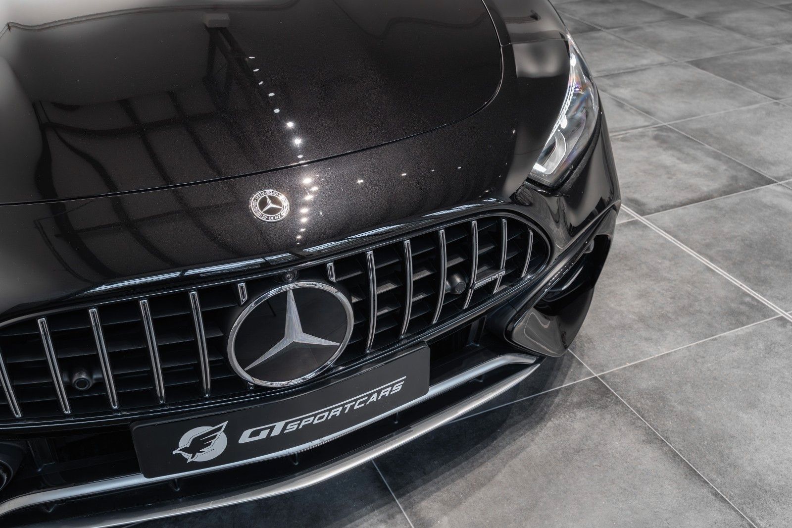 Mercedes-Benz SL 43 AMG Burmester V8 Styling 21" Räder foto 12