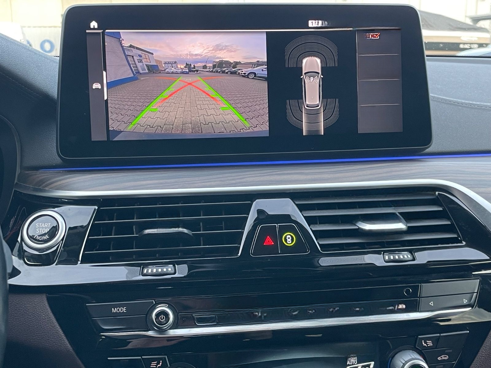 BMW 520 d Luxury Line*LED*LEDER*NAV*RCAM*PDC*ACC* foto 19
