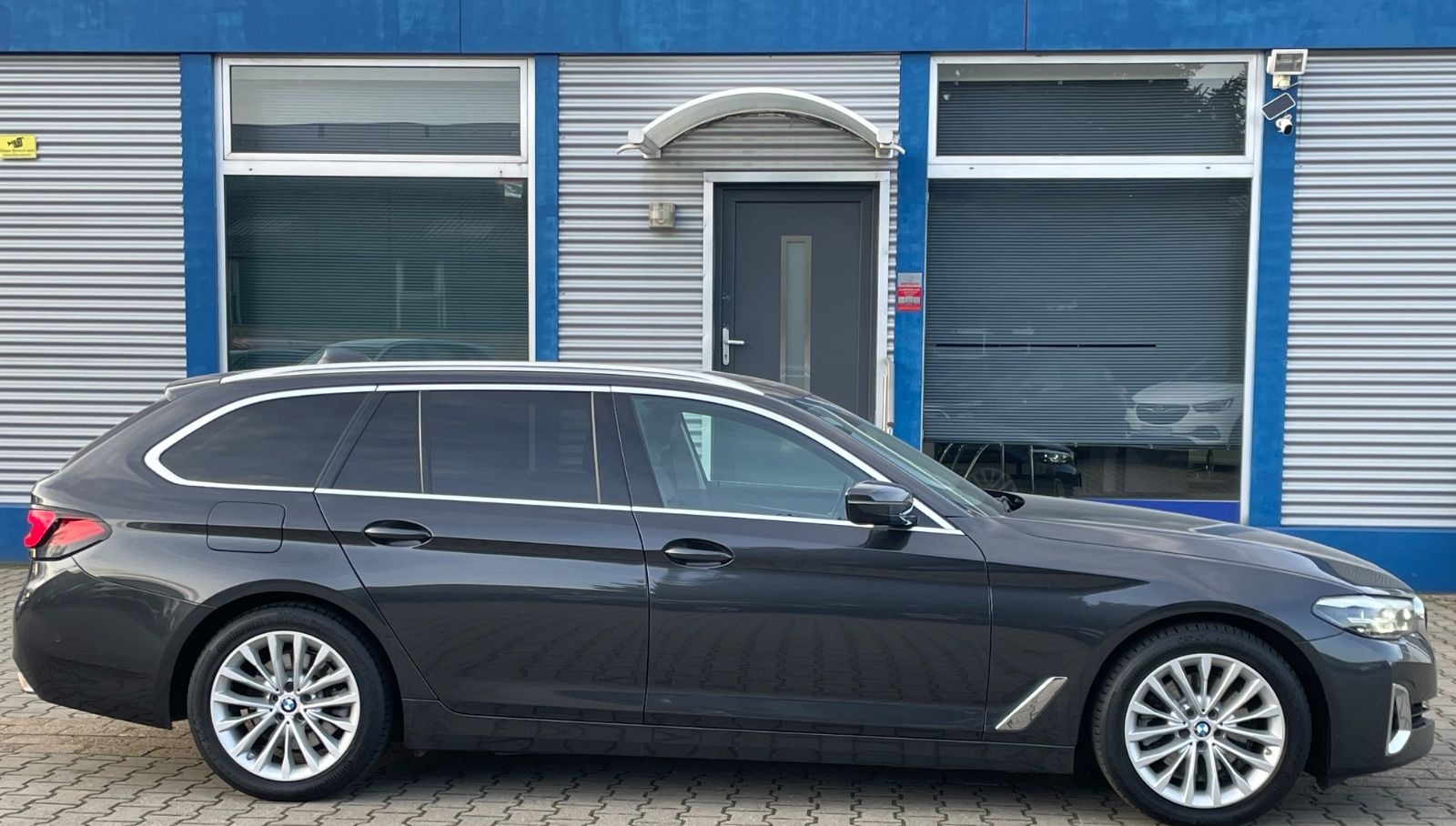 BMW 520 d Luxury Line*LED*LEDER*NAV*RCAM*PDC*ACC* foto 4