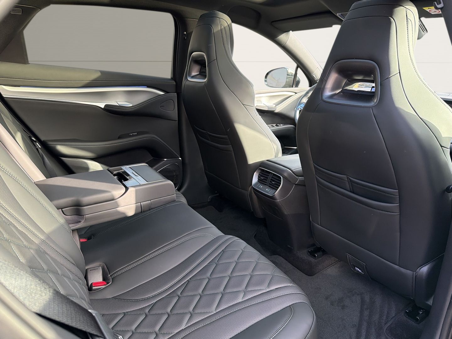 BYD SEALION 7 Comfort+Pano.+Leder+Dynaudio+360Kam.+A foto 15