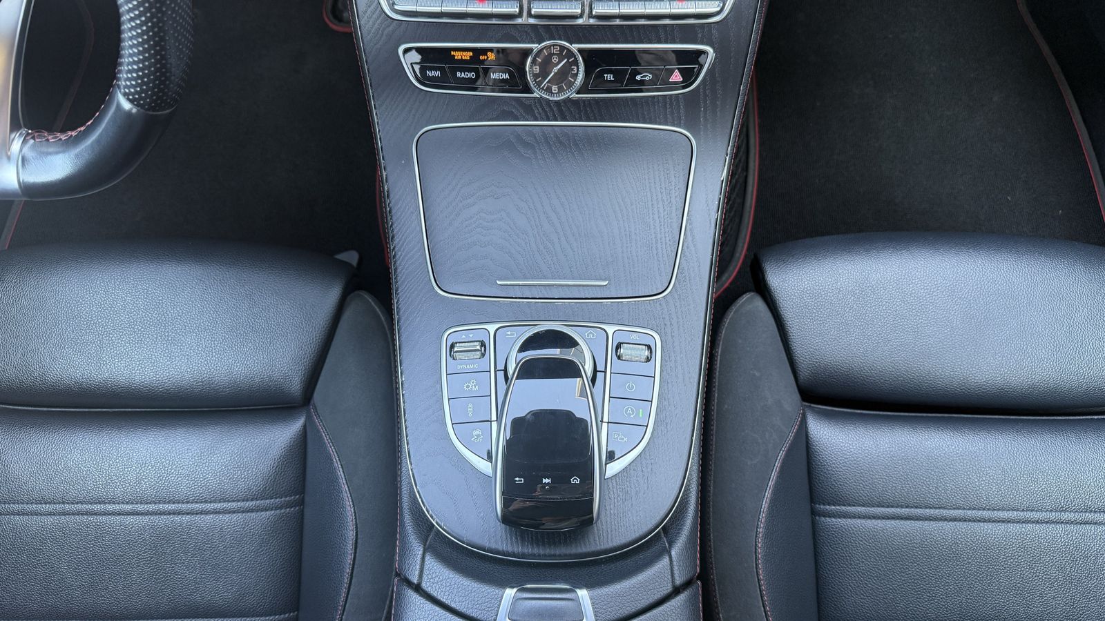 Mercedes-Benz E 53 AMG LED Navi AHK Allrad Standhzg Pano SHZ P foto 21