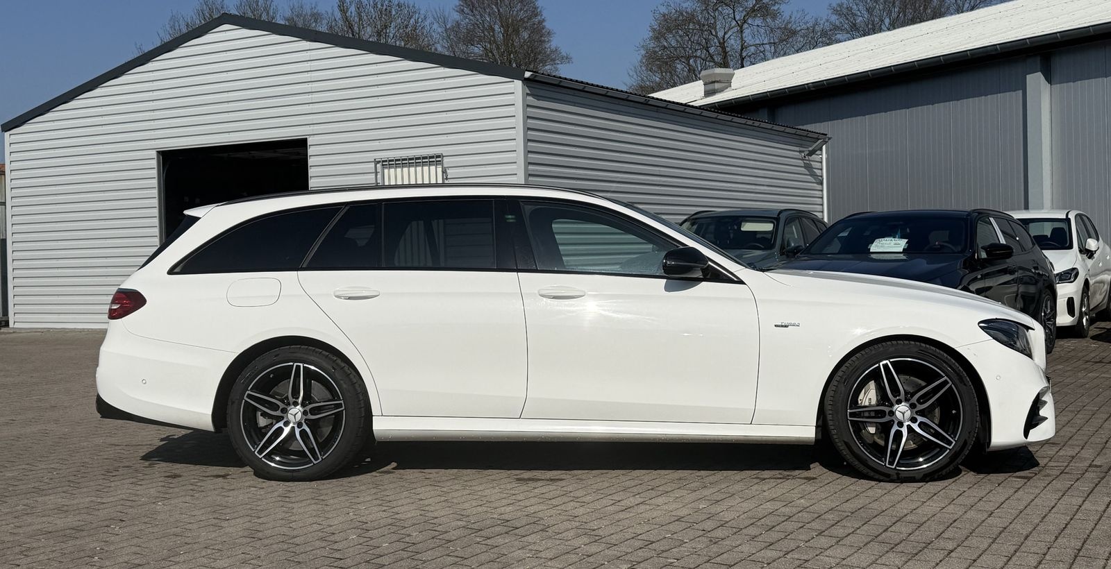 Mercedes-Benz E 53 AMG LED Navi AHK Allrad Standhzg Pano SHZ P foto 6