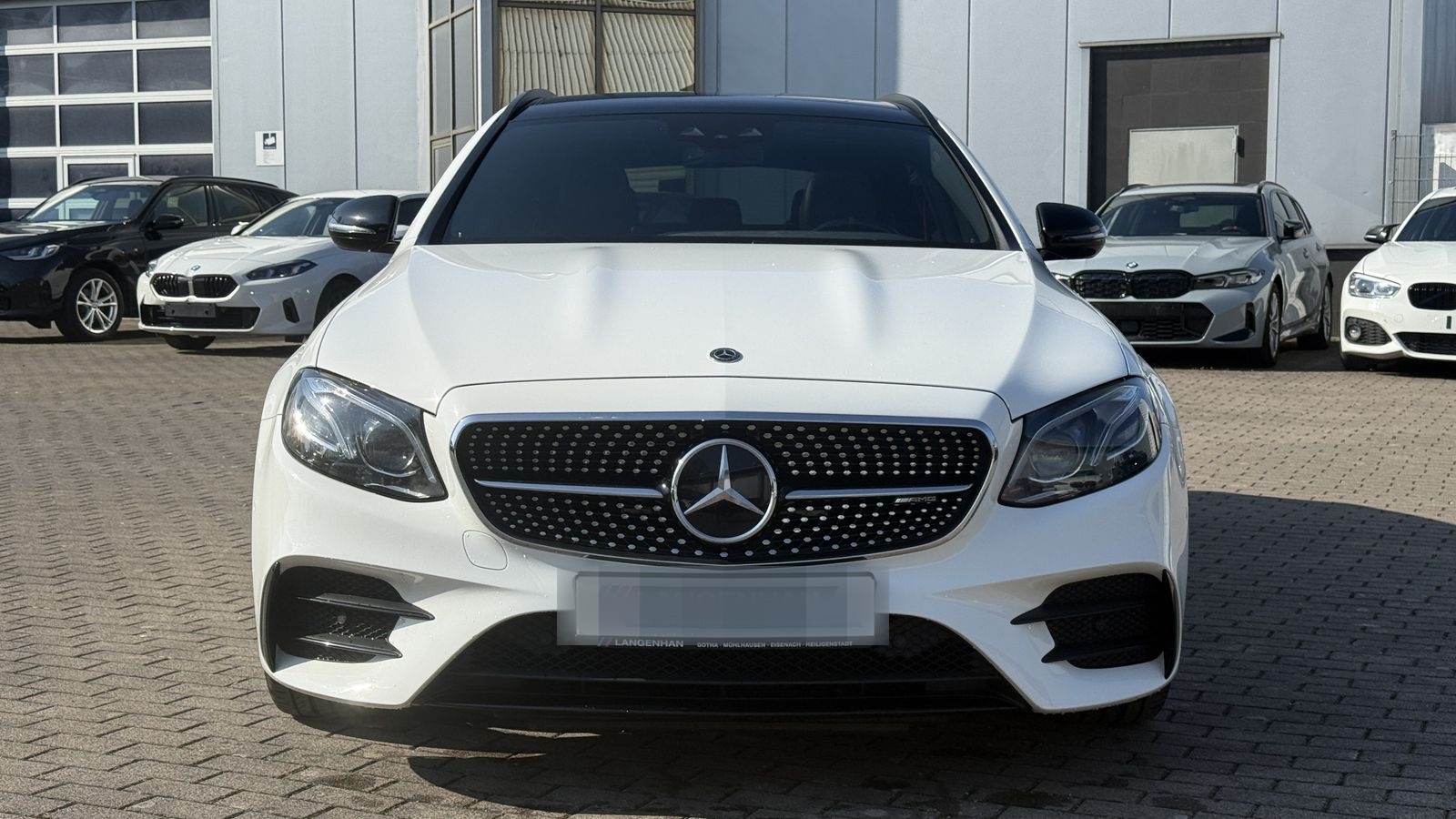 Mercedes-Benz E 53 AMG LED Navi AHK Allrad Standhzg Pano SHZ P foto 7