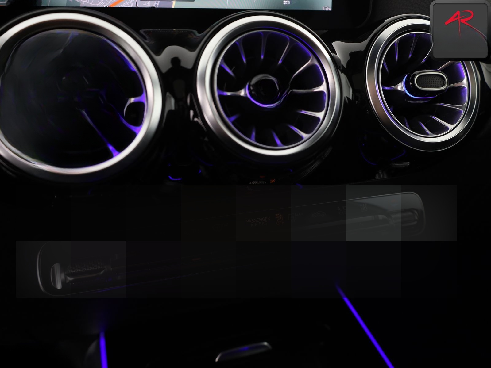 Mercedes-Benz GLA 250 e NIGHTPAKET STANDHZ,HUD,360GRAD,MASSAGE foto 24