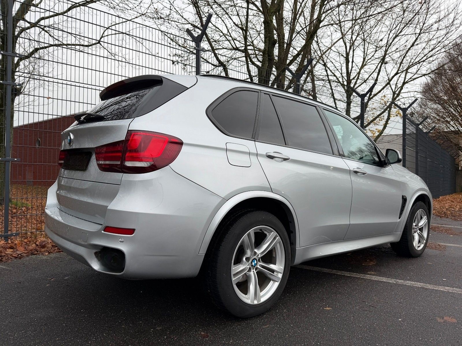 BMW X5 xDrive 30 d M-Paket M Leder AHK Pano 22zoll foto 14