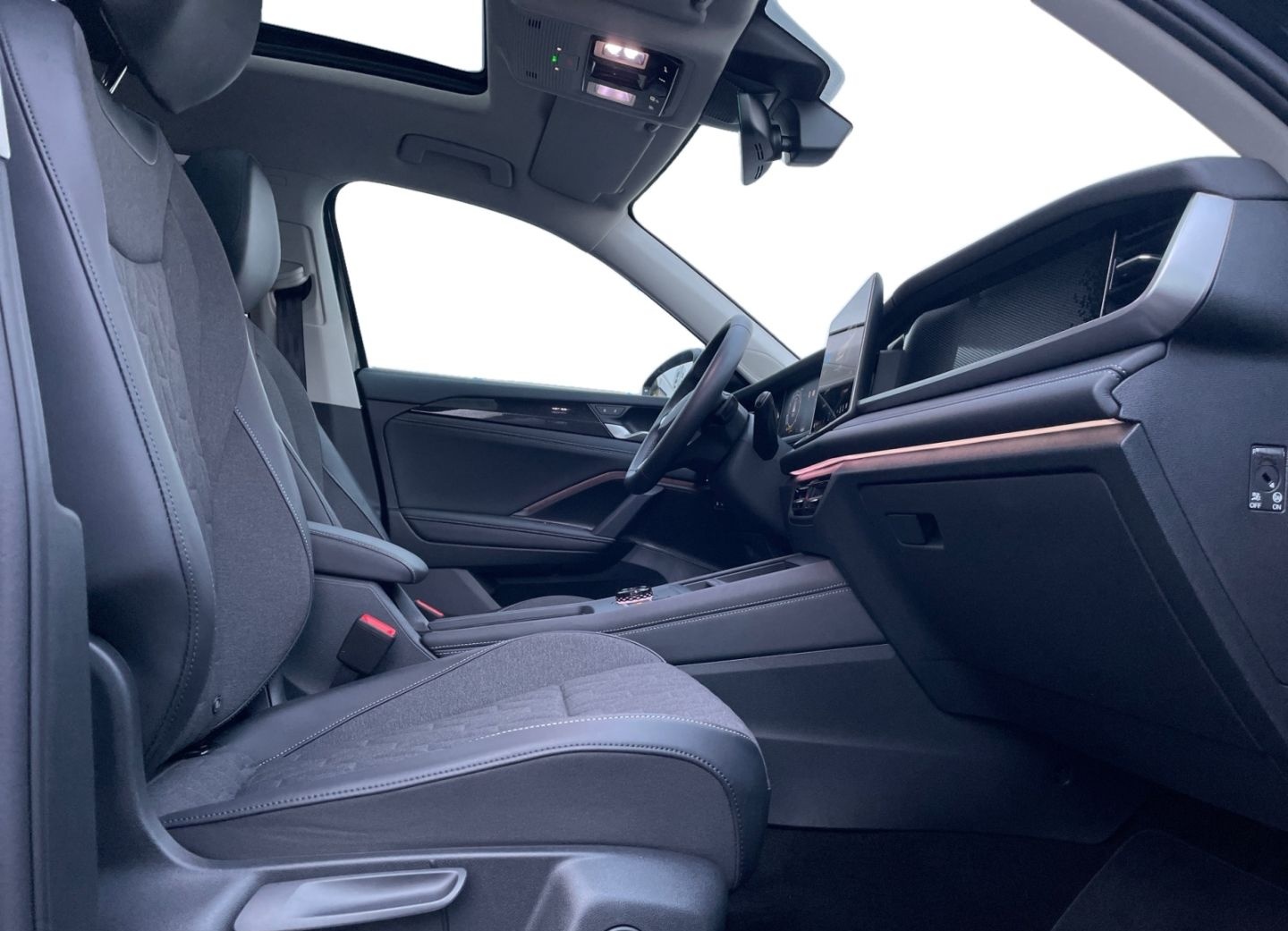 Volkswagen Tayron 1.5 eTSI DSG Life LED+/KAMERA/PANO/5J.GAR foto 17
