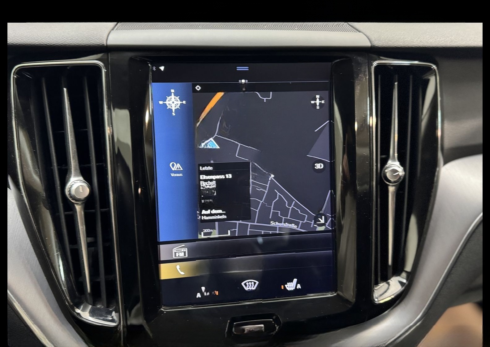 Volvo XC60 B4 D Momentum Pro AWD *AHK*BLIS*KAM*LED*MEM foto 18