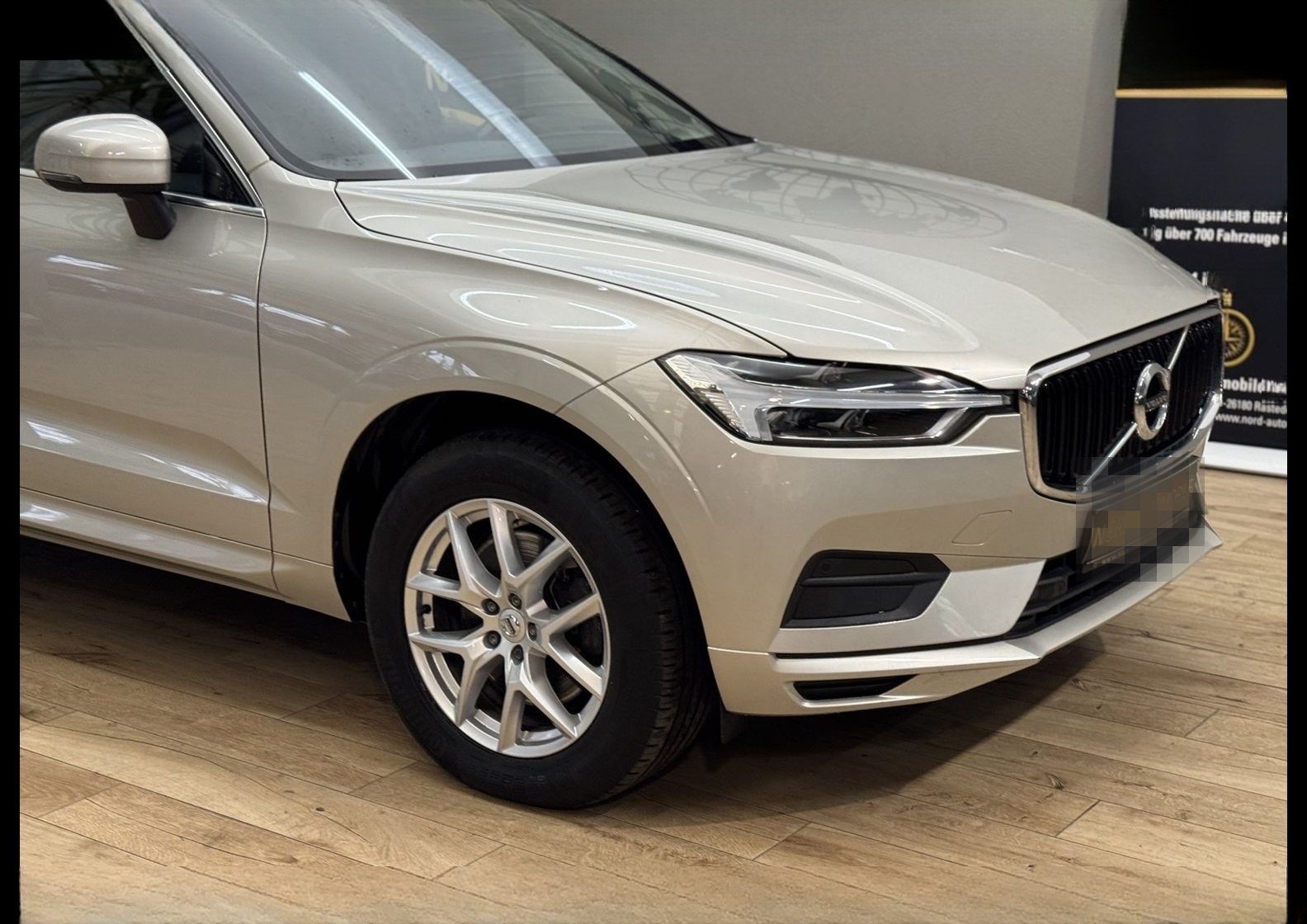 Volvo XC60 B4 D Momentum Pro AWD *AHK*BLIS*KAM*LED*MEM foto 10