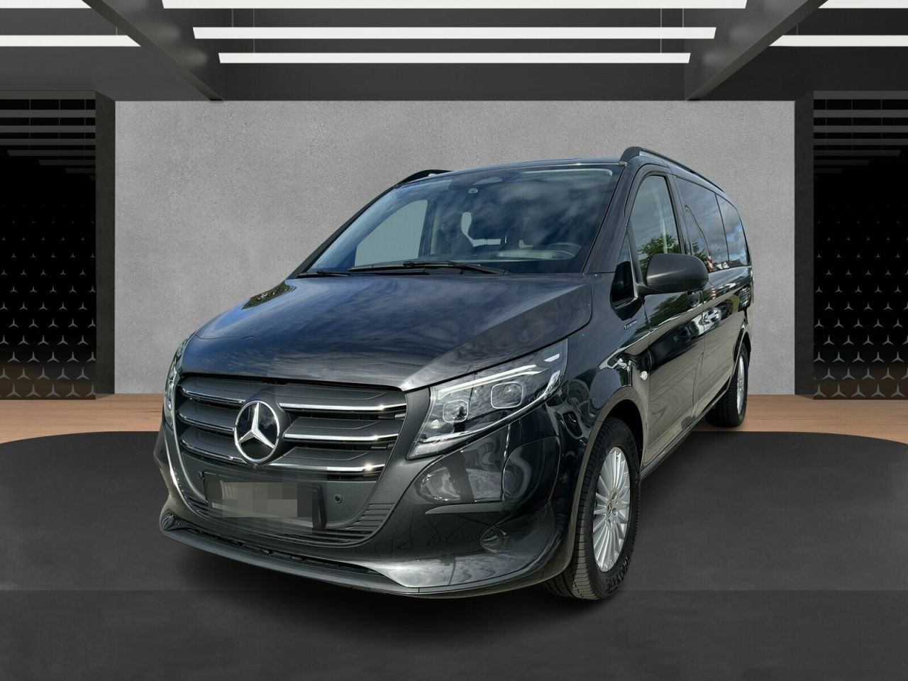 Mercedes-Benz eVito 129 Tourer PRO Lang SpurW LM KlimaA Navi foto 2