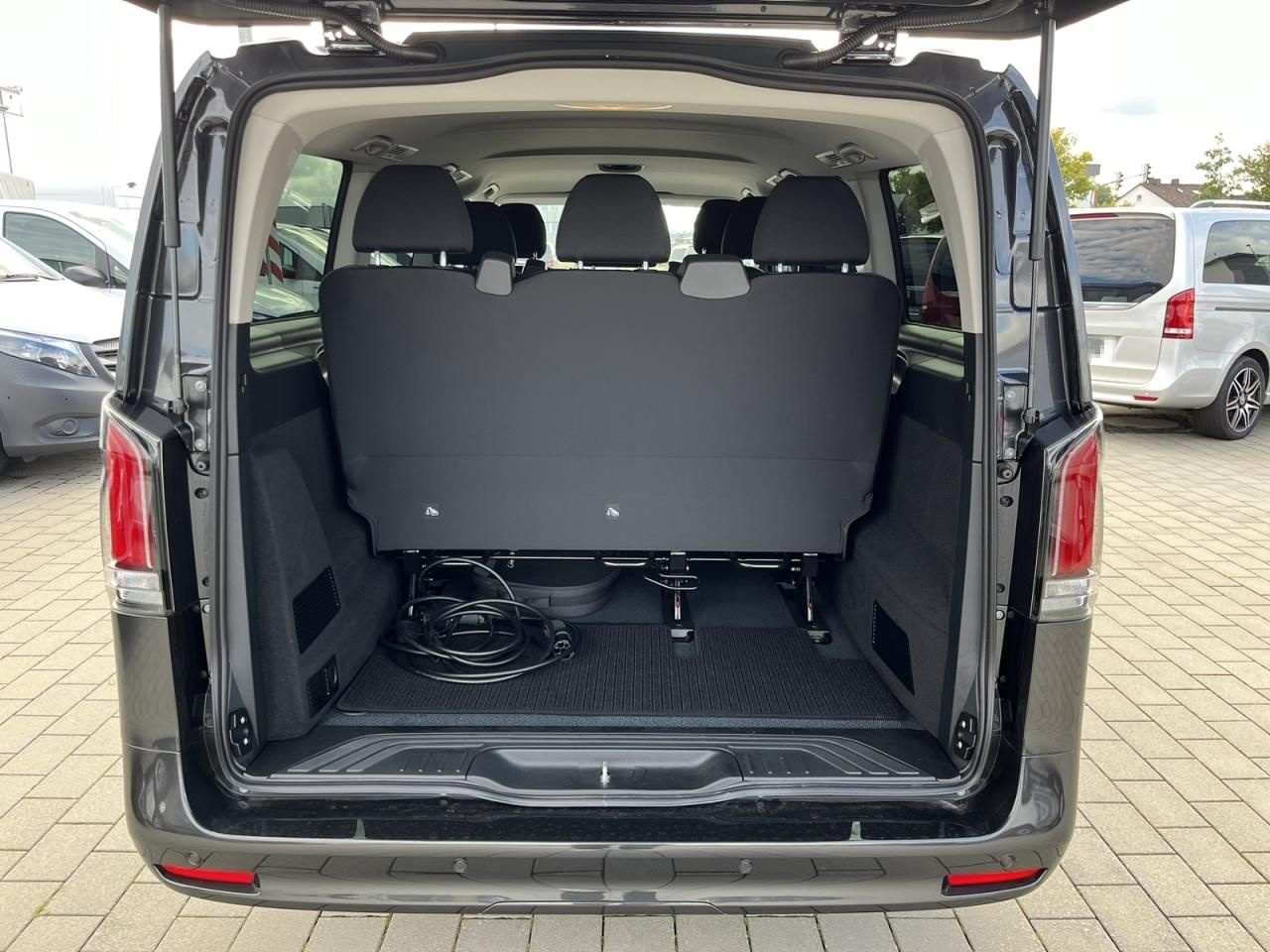 Mercedes-Benz eVito 129 Tourer PRO Lang SpurW LM KlimaA Navi foto 15