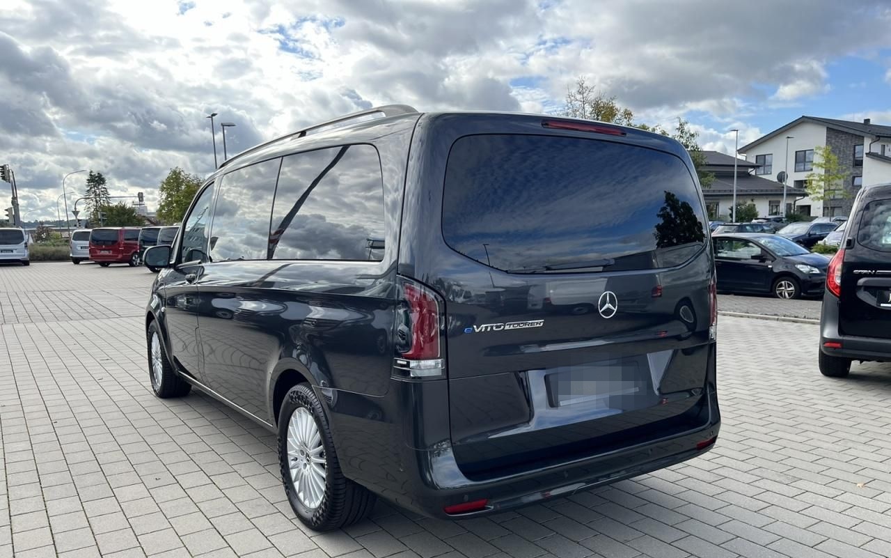 Mercedes-Benz eVito 129 Tourer PRO Lang SpurW LM KlimaA Navi foto 8