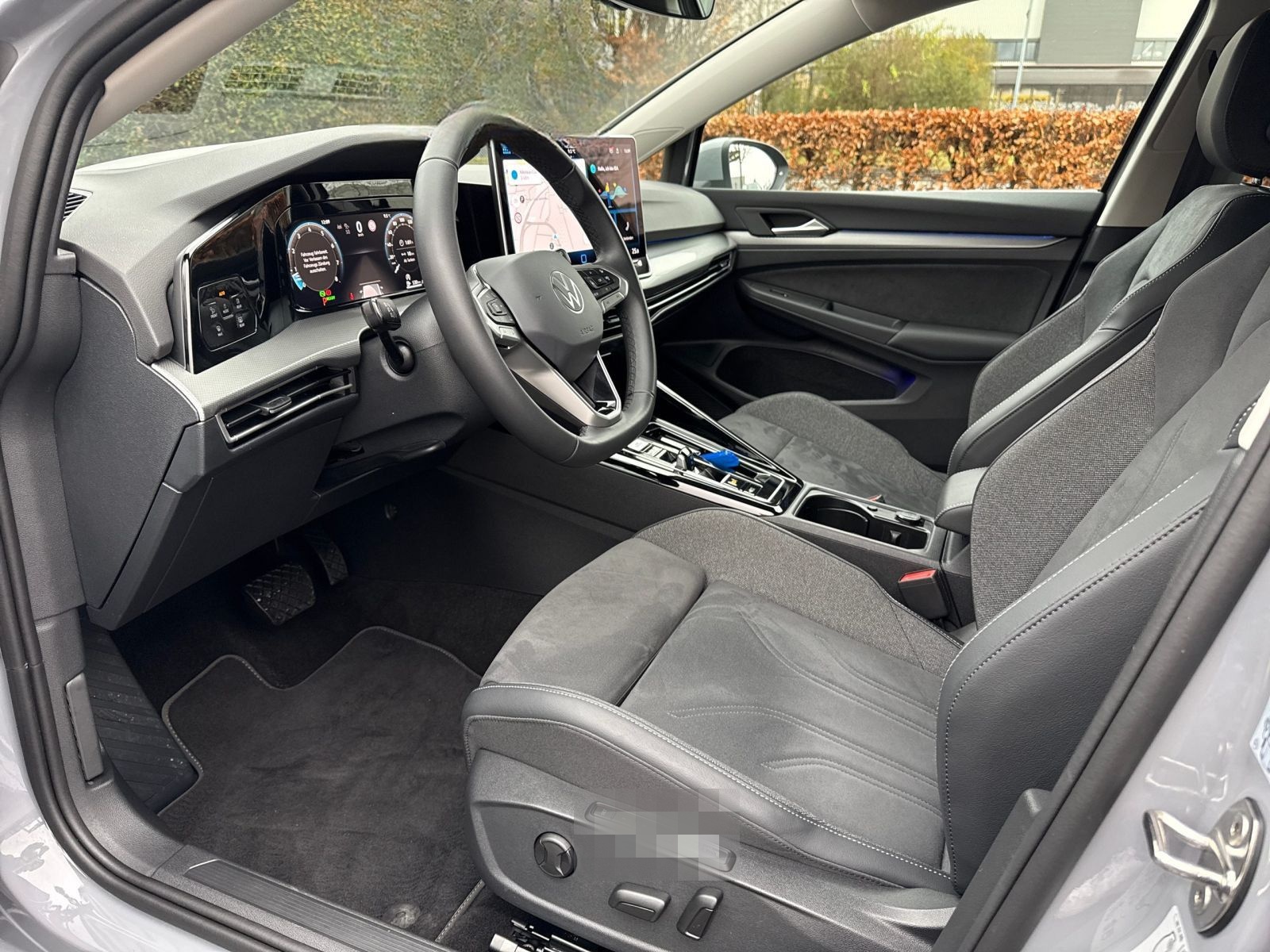 Volkswagen Golf VIII Style 1.5 eTSI DSG, HEAD-UP, MATRIX foto 10