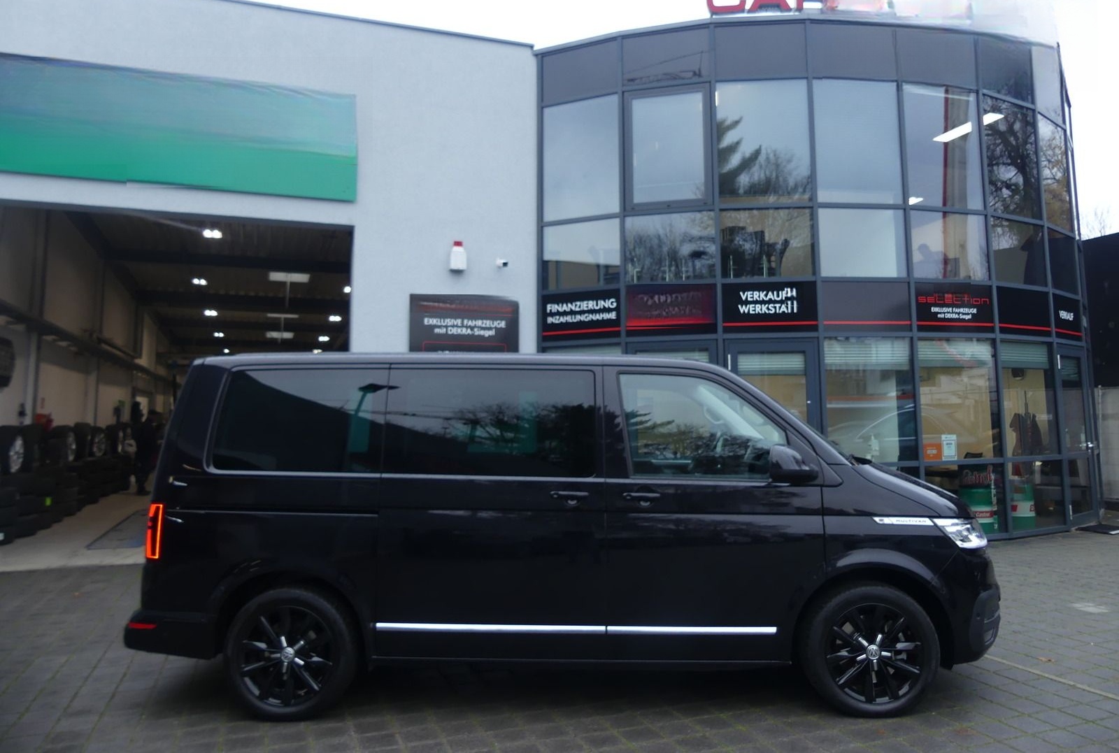 Volkswagen T6.1 Multivan 2.0 TDI 4Mot Cruise LED/VIRTUAL/AC foto 15