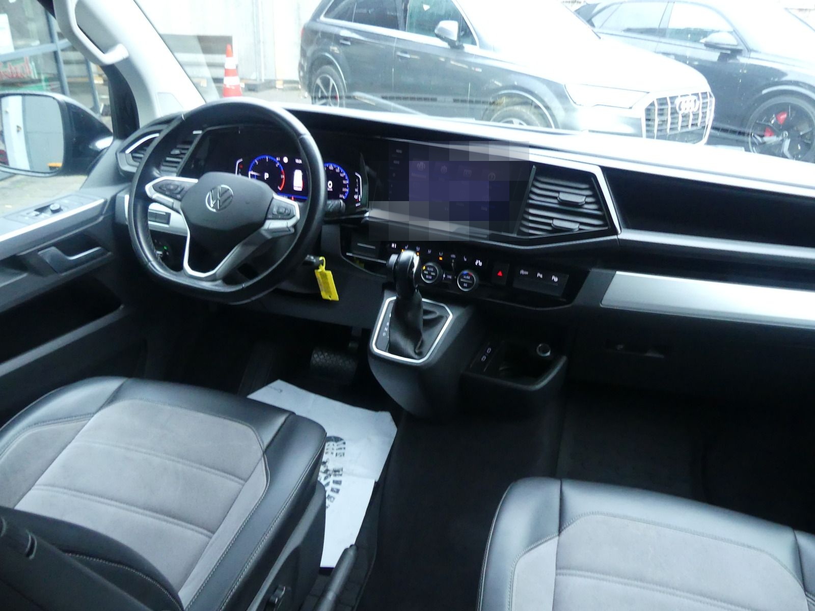 Volkswagen T6.1 Multivan 2.0 TDI 4Mot Cruise LED/VIRTUAL/AC foto 3