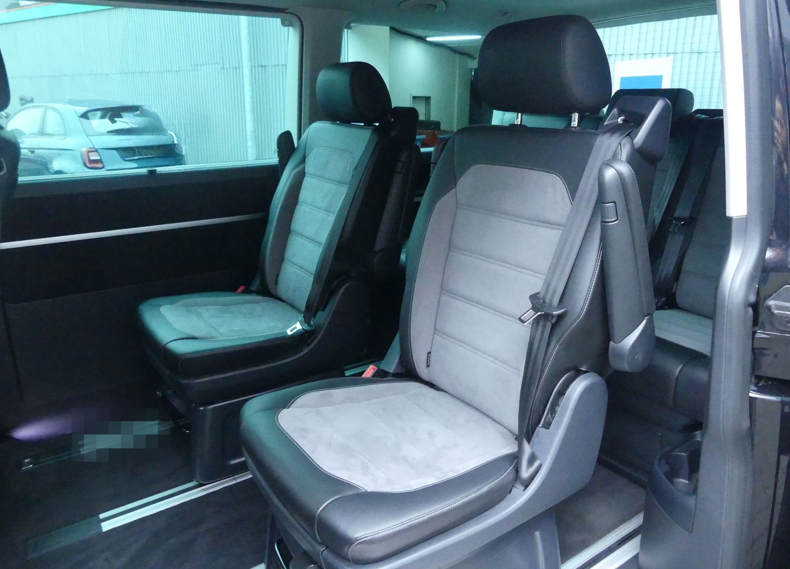 Volkswagen T6.1 Multivan 2.0 TDI 4Mot Cruise LED/VIRTUAL/AC foto 10