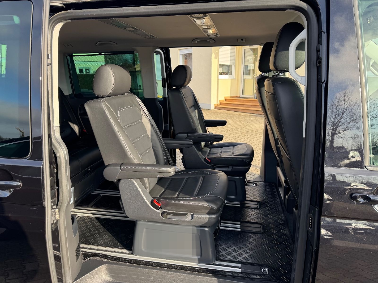 Volkswagen T6.1 Multivan Multivan Highl. AHK Kamera StHz 7S foto 16