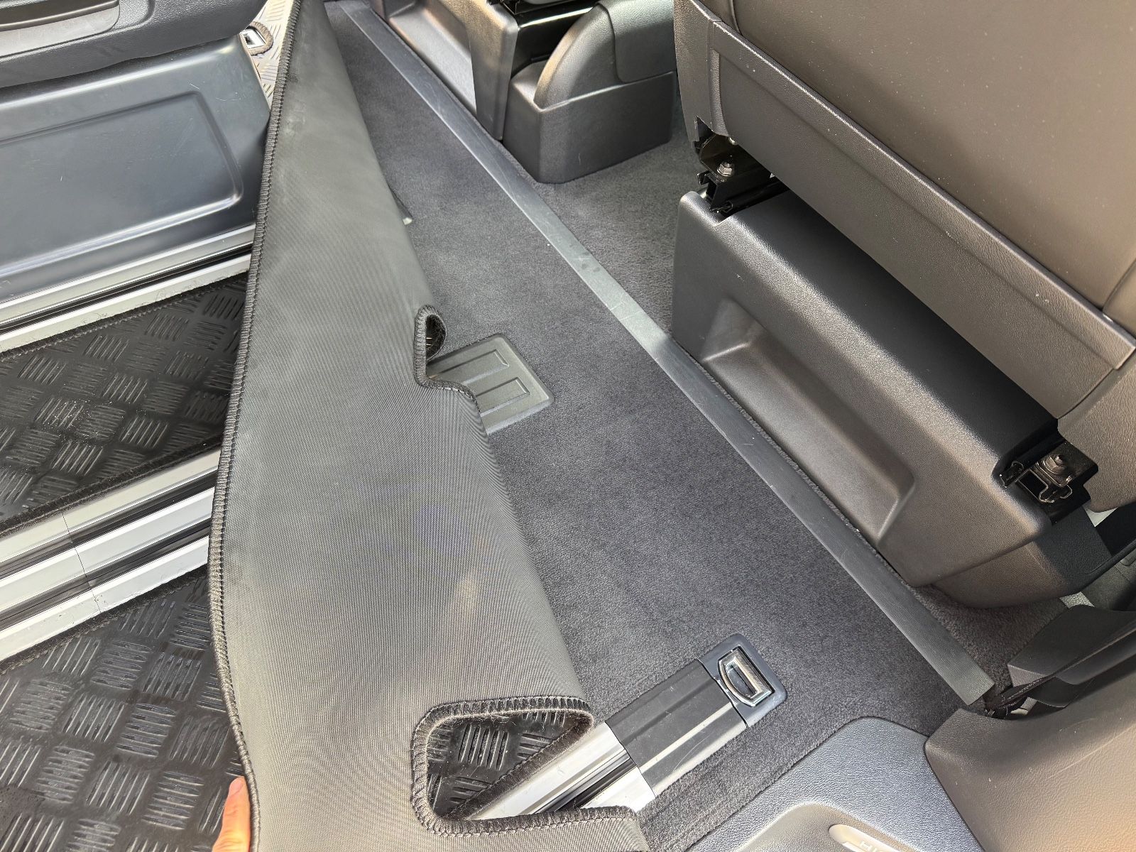 Volkswagen T6.1 Multivan Multivan Highl. AHK Kamera StHz 7S foto 17