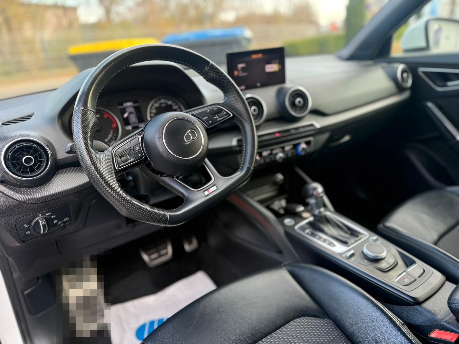 Audi Q2 QUATTRO 3x S-Line AMBIENTE NAVI PDC BLTH SHZ foto 14