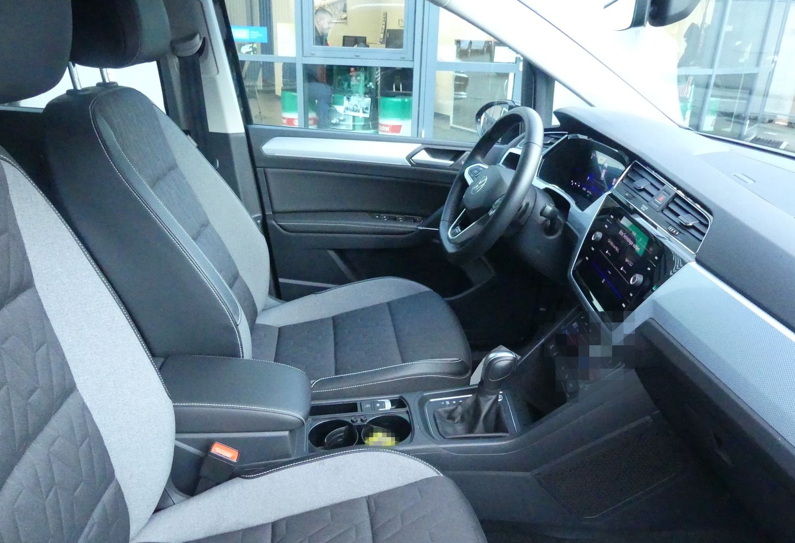 Volkswagen Touran 1.5 TSI GOAL 7SITZER IQ.LIGHT/AHK/E-KLAPP foto 6