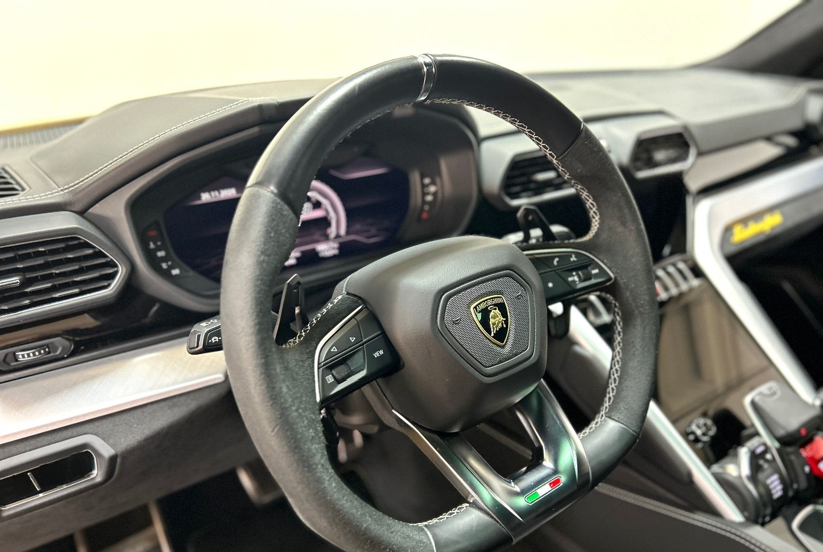 Lamborghini Urus 4.0 V8 | Giallo - Deutsch! foto 11