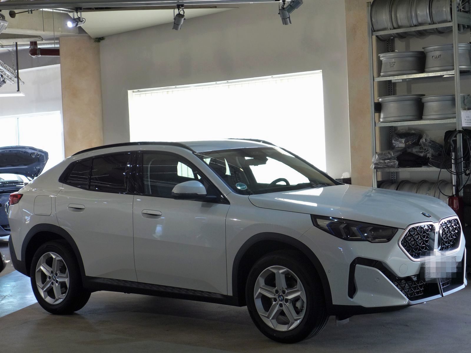 BMW X2 d U10 AHK,360° Kamera,HUD,Abstandstempomat foto 3