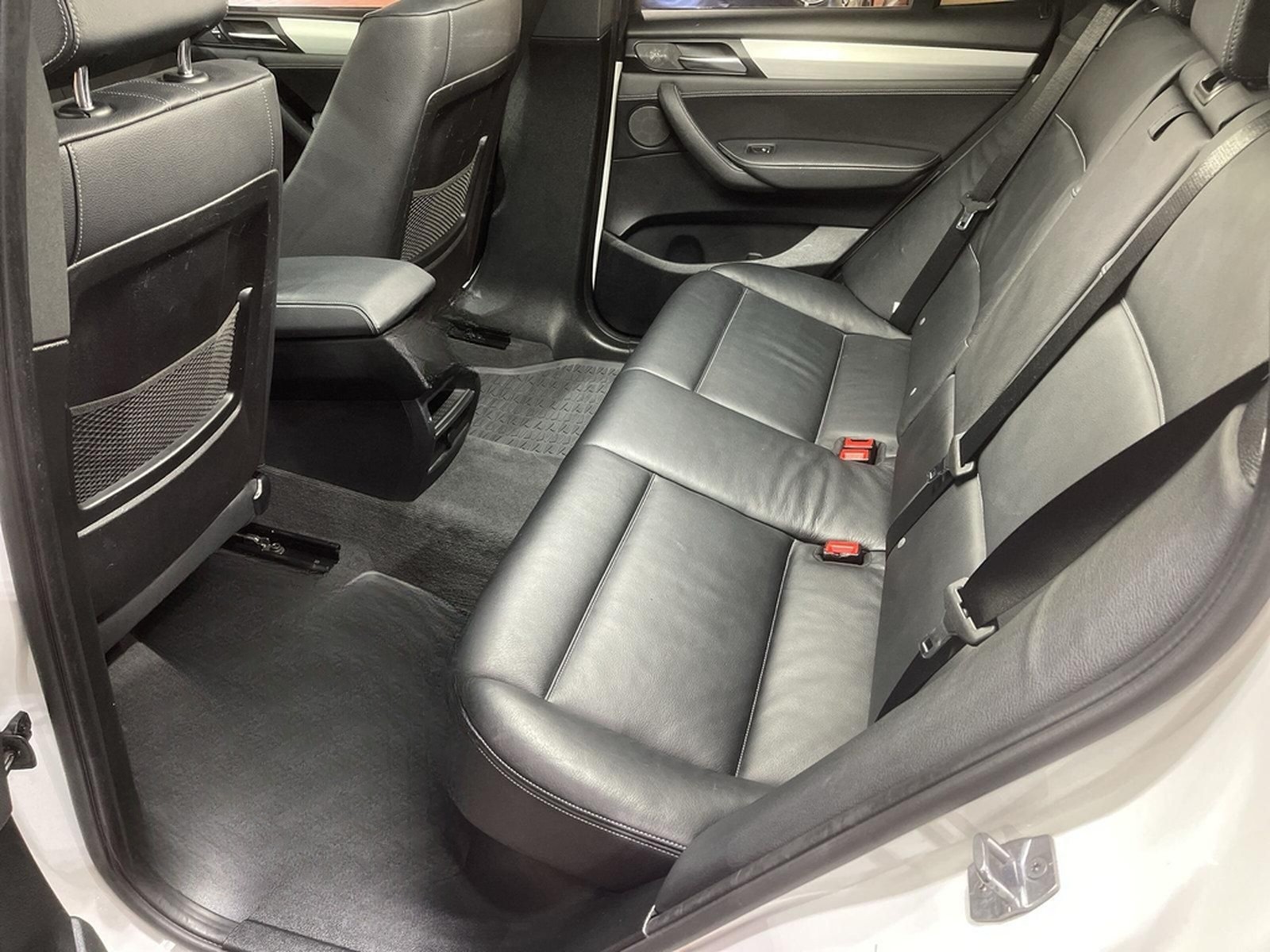 BMW X3 30d xDrive Aut M Sport XENON HUD PANO H&K NAV foto 11