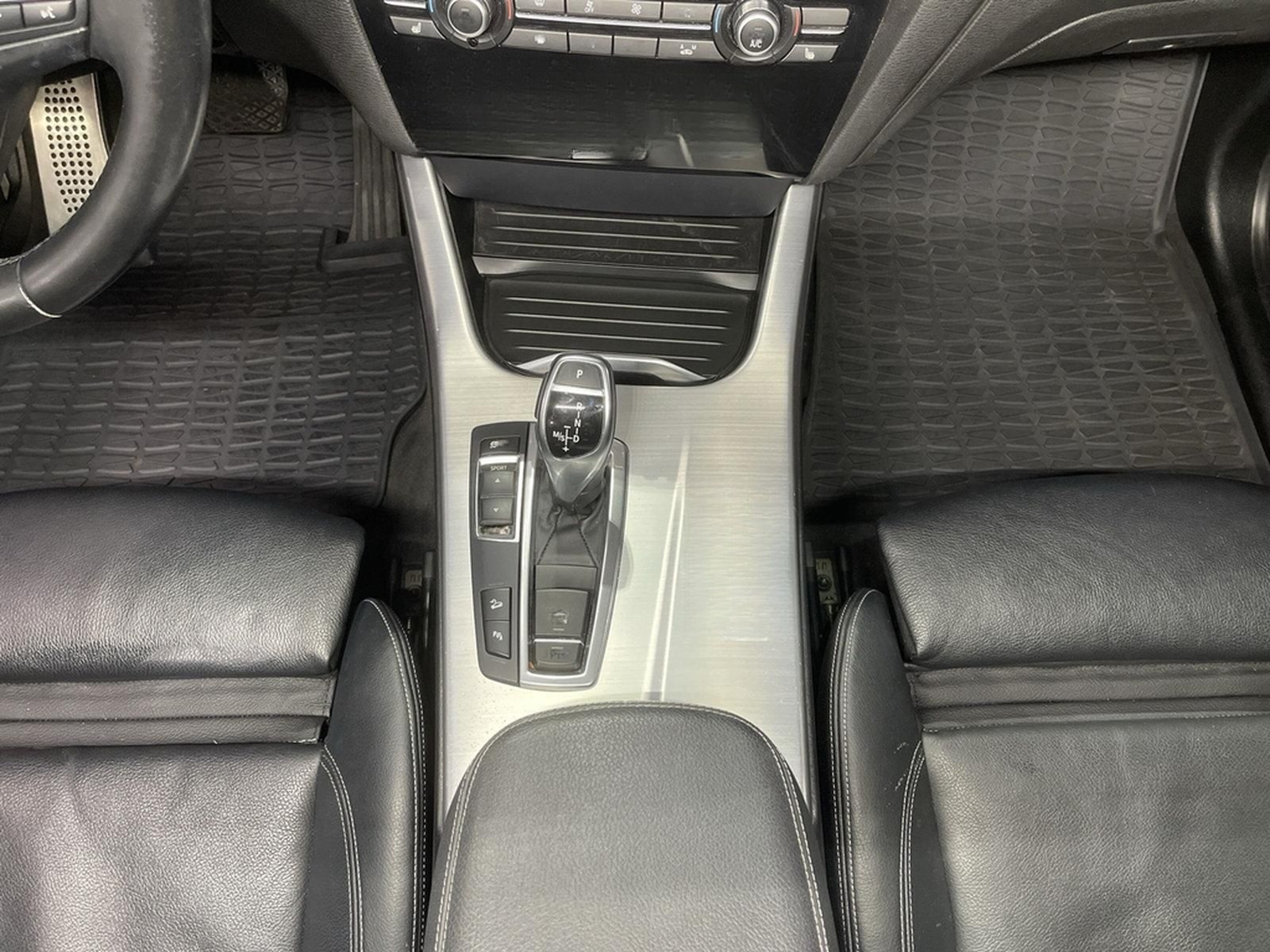 BMW X3 30d xDrive Aut M Sport XENON HUD PANO H&K NAV foto 18