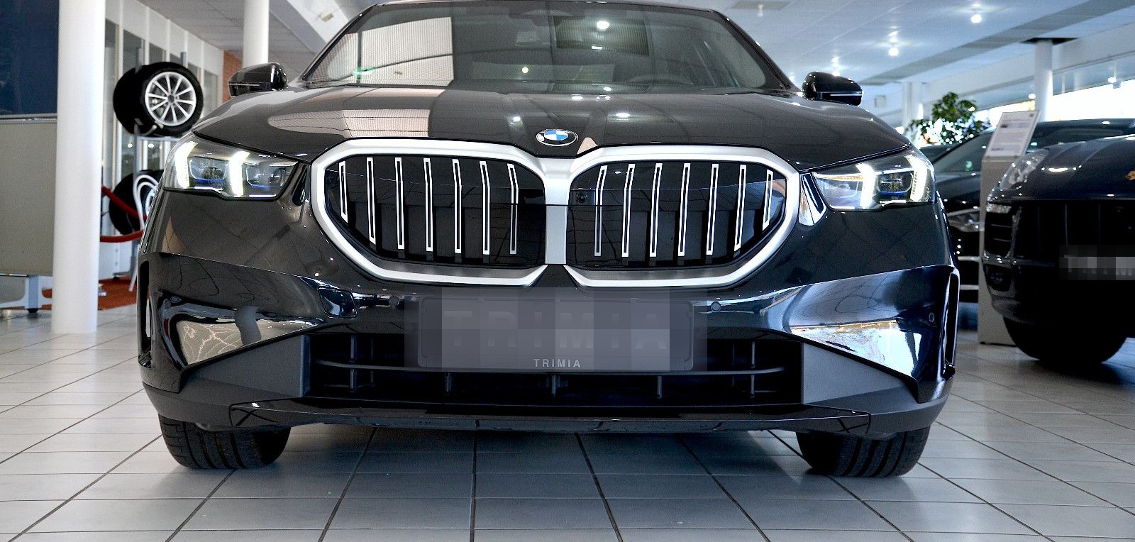 BMW 520i A | HUD | LED | 4 ZONEN | HARMAN | ACC foto 2