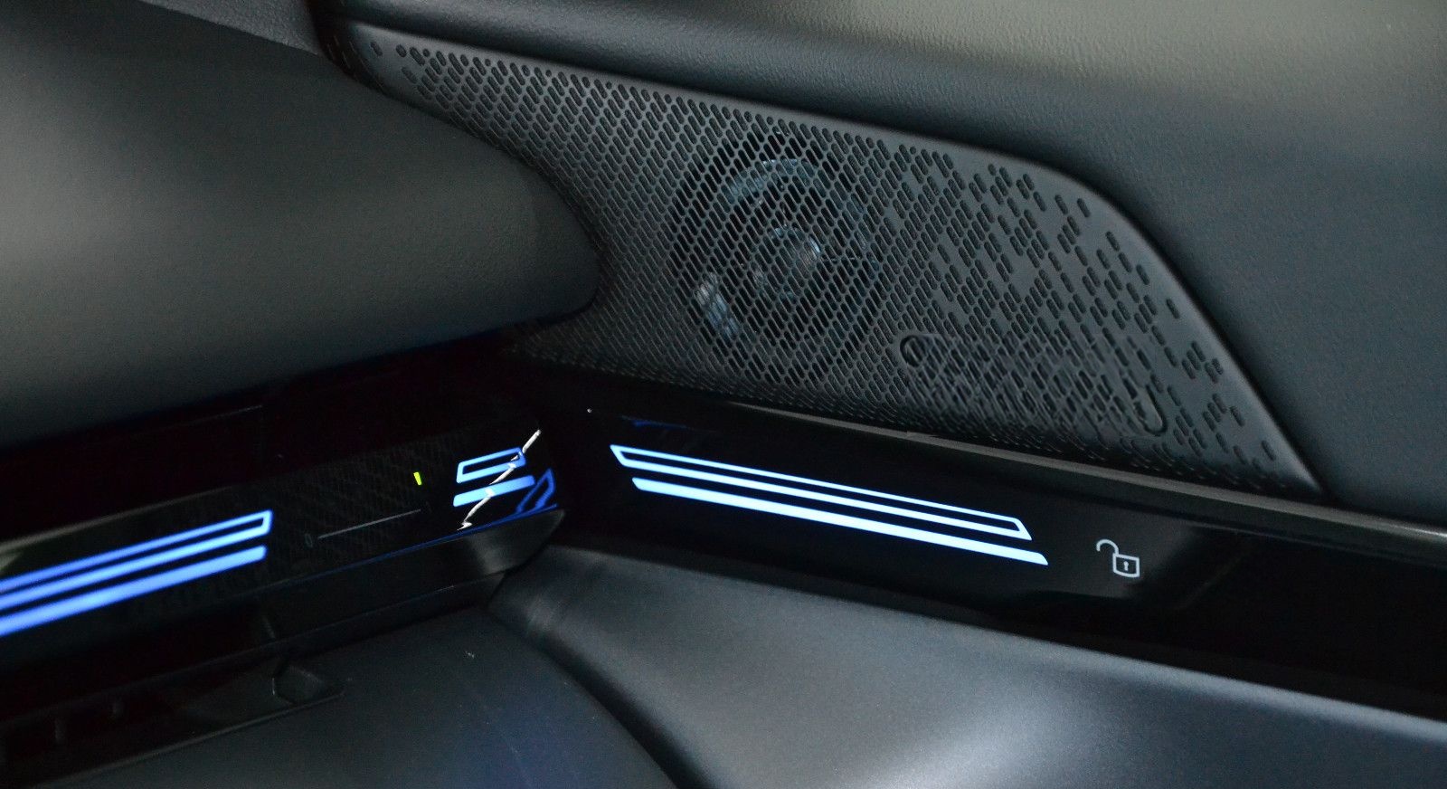 BMW 520i A | HUD | LED | 4 ZONEN | HARMAN | ACC foto 21