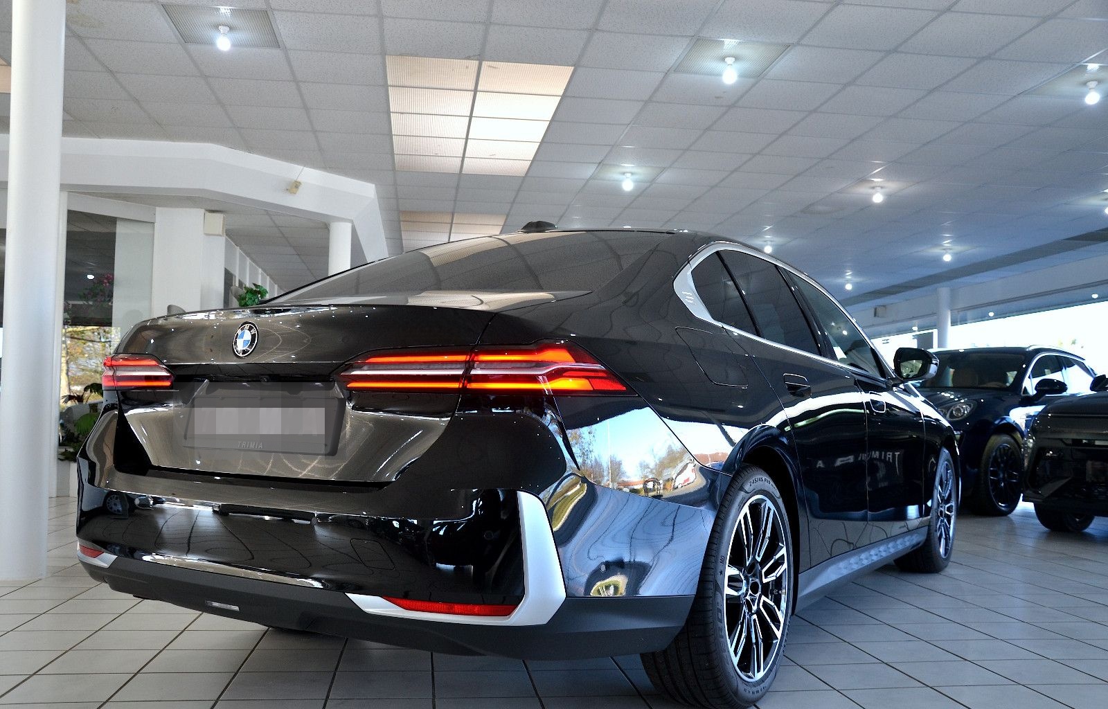 BMW 520i A | HUD | LED | 4 ZONEN | HARMAN | ACC foto 6