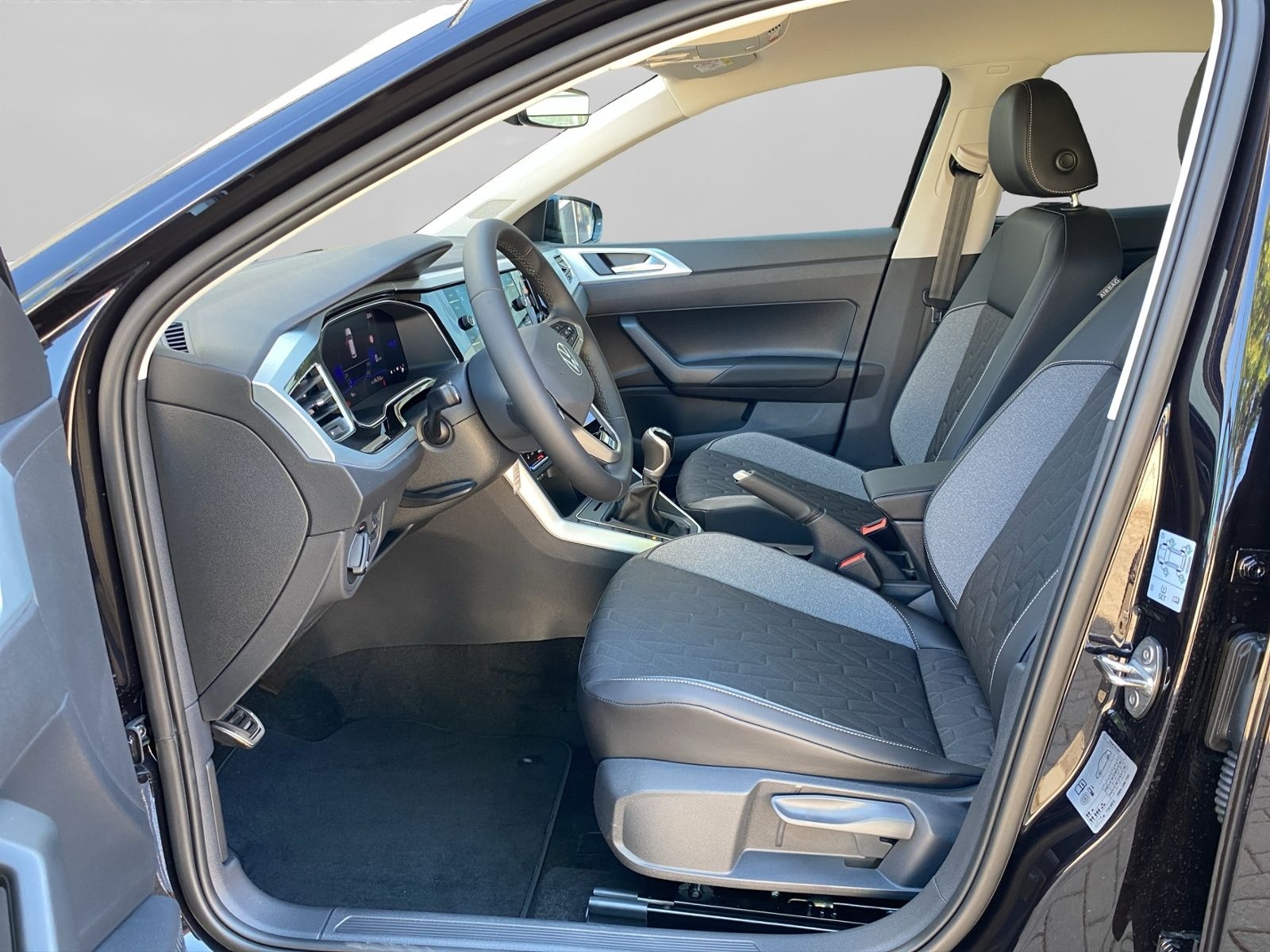 Volkswagen Polo 1.0 GOAL +KLIMA+SITZHEIZUNG+LED+LM+TEMPO+ZV foto 9