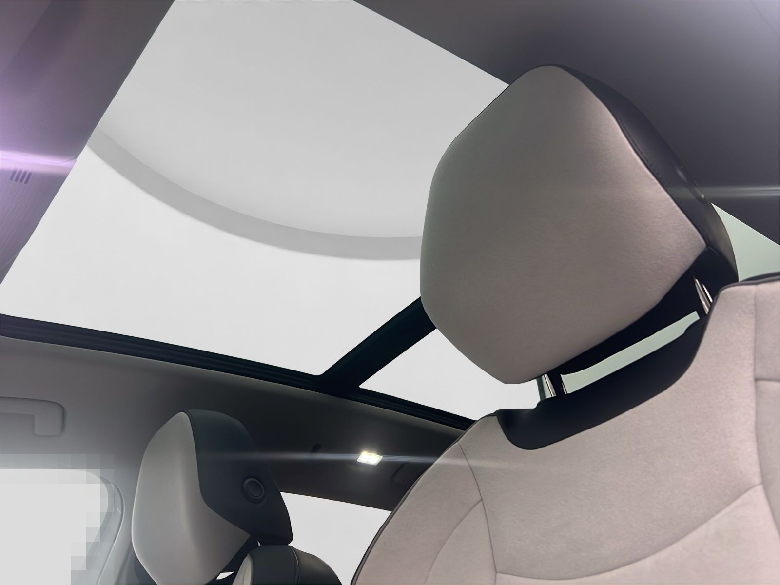 Volkswagen Tiguan 1.5 TSI eHYBRID ELEGANCE LM20 PANO AHK MA foto 17
