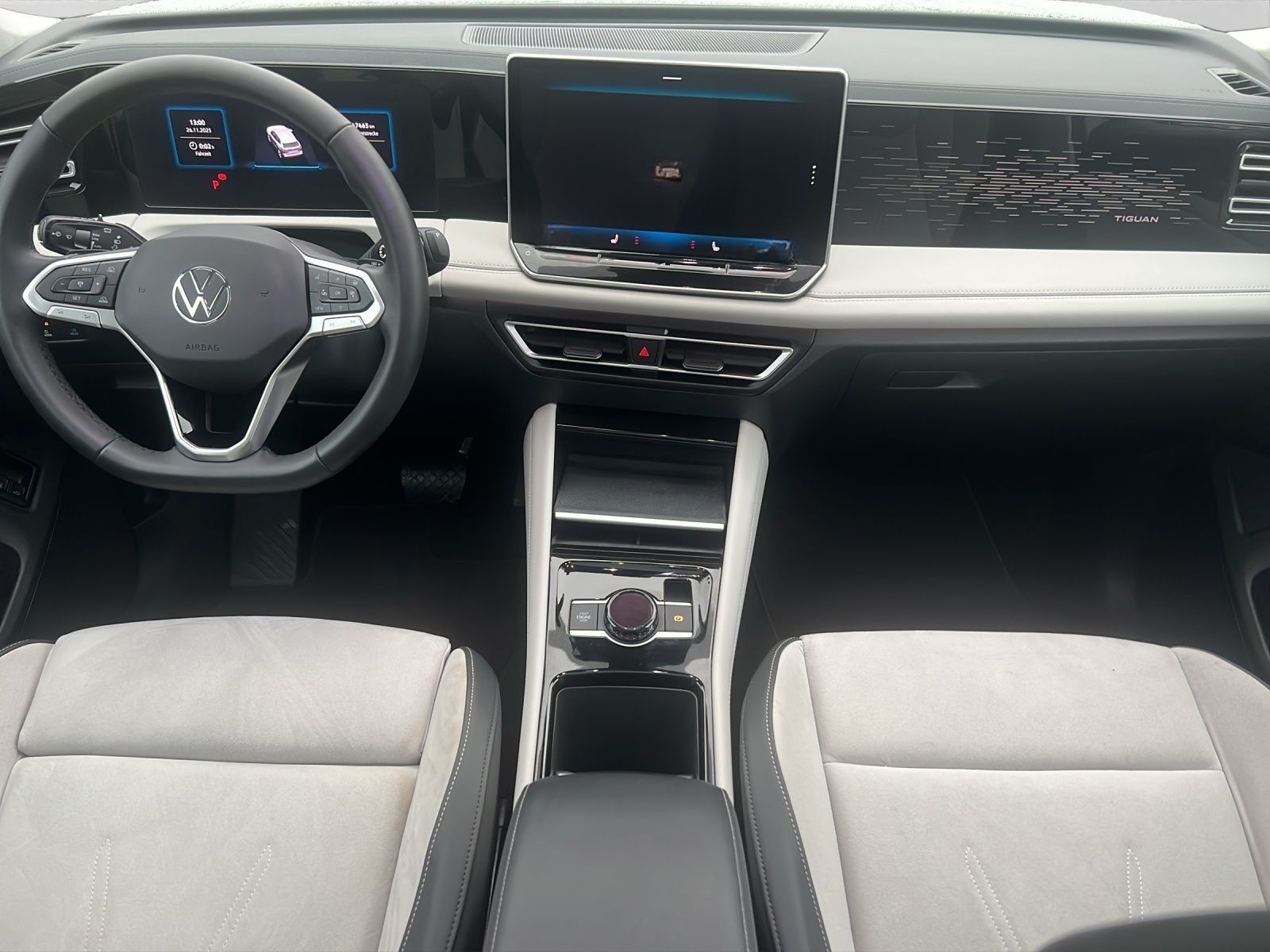 Volkswagen Tiguan 1.5 TSI eHYBRID ELEGANCE LM20 PANO AHK MA foto 5