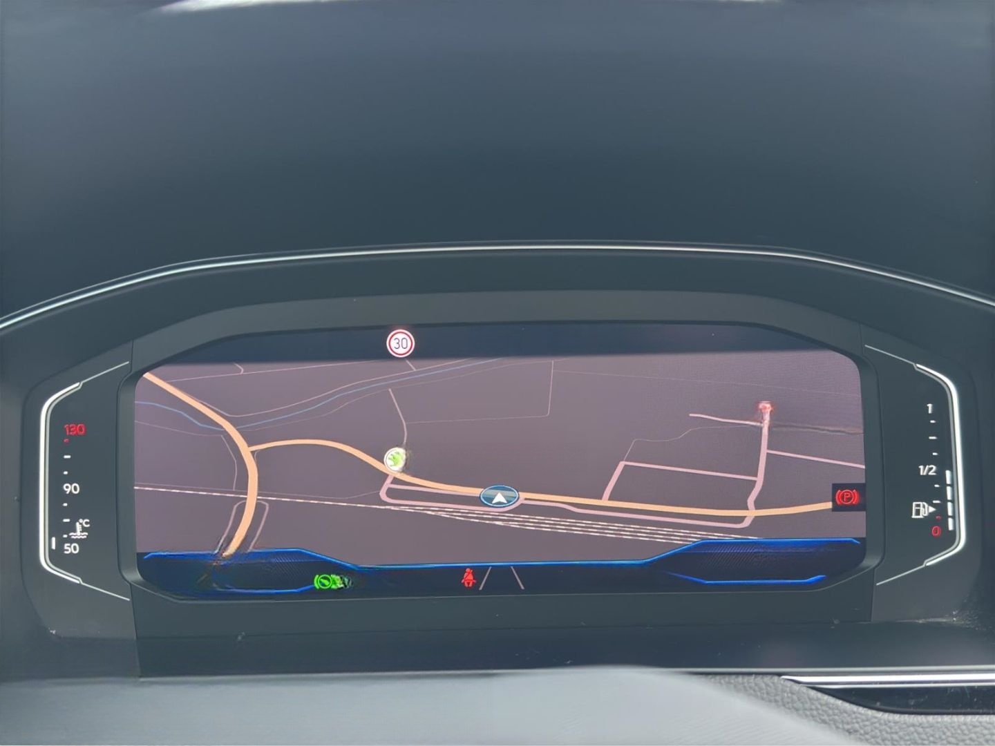 Volkswagen Passat Alltrack 2.0 TDI DSG 4Mo. PANO AHK KAMERA foto 18