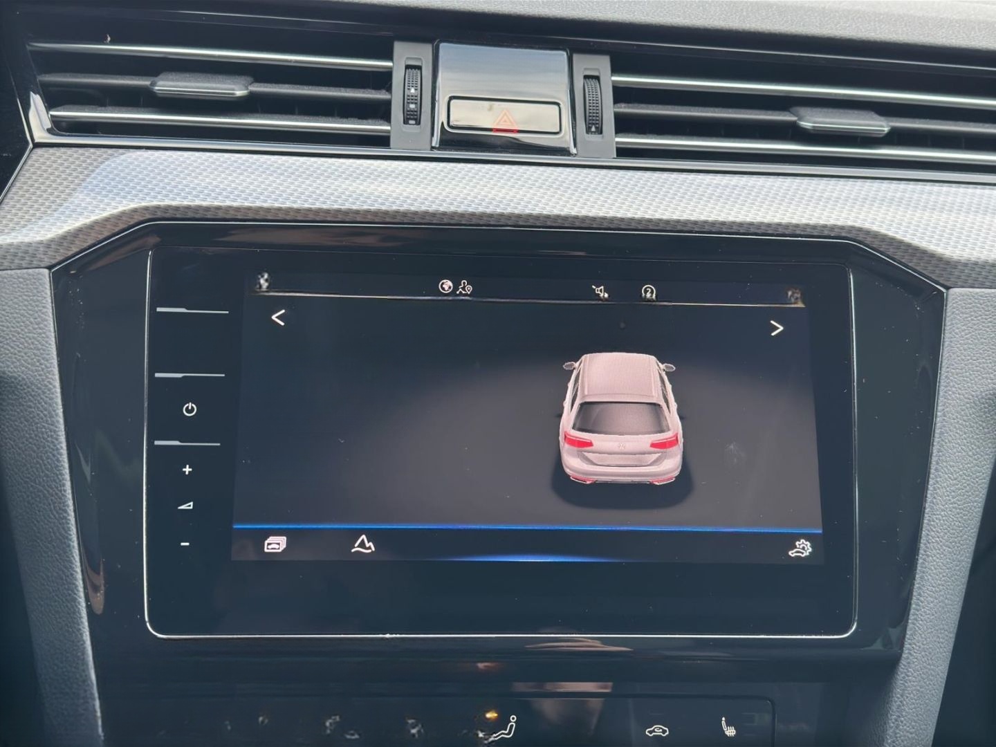 Volkswagen Passat Alltrack 2.0 TDI DSG 4Mo. PANO AHK KAMERA foto 25