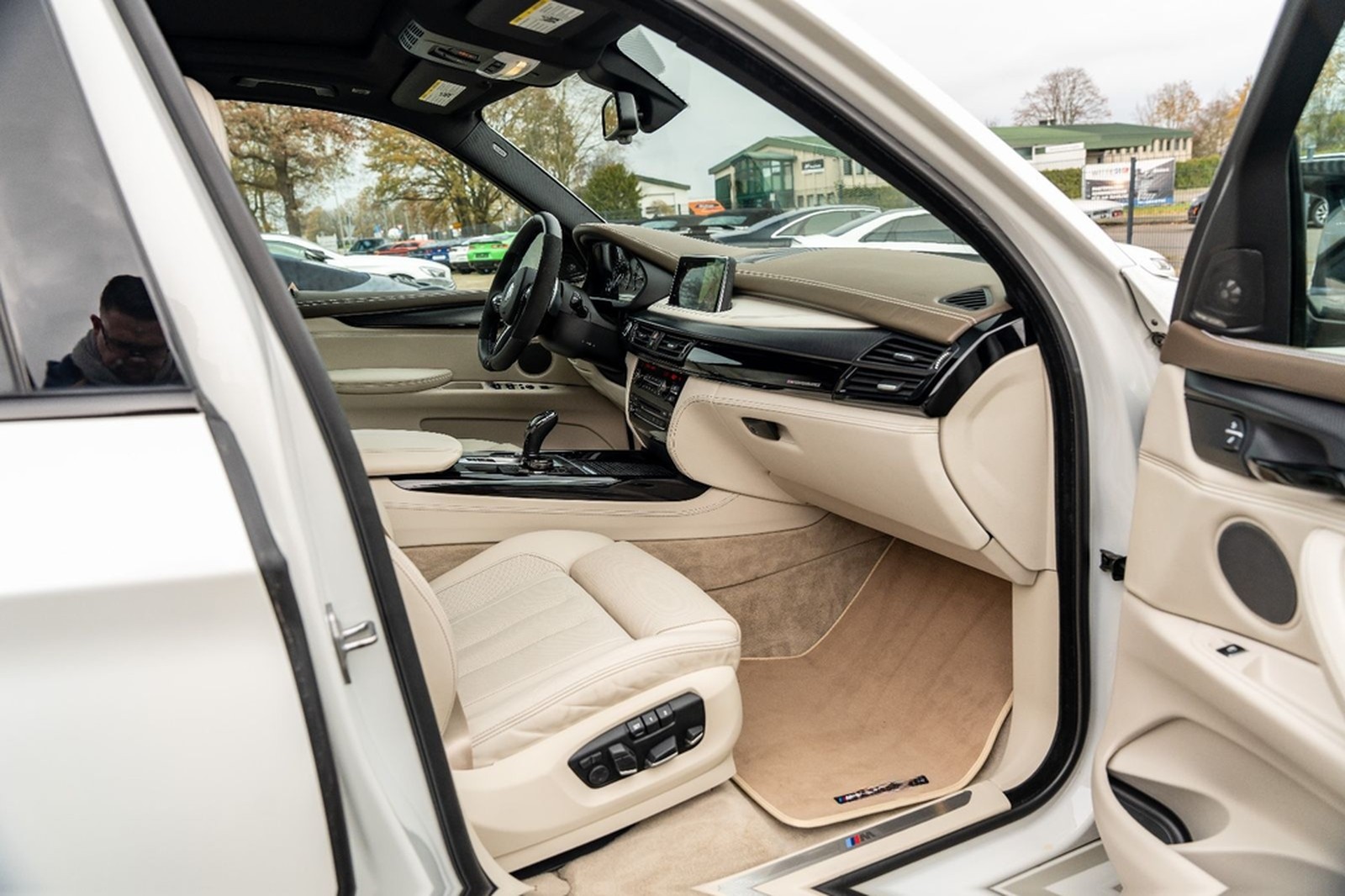 BMW X5 xDrive 50i M-Paket/HUD/LED/H&K/PANO/NAPPA/ACC foto 26
