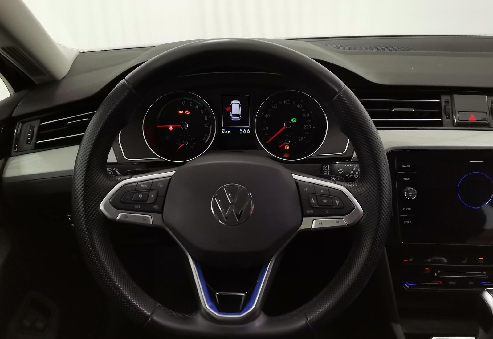 Volkswagen Passat Variant 1.4 TSI DSG GTE LED|Navi|ACC|Mass foto 8