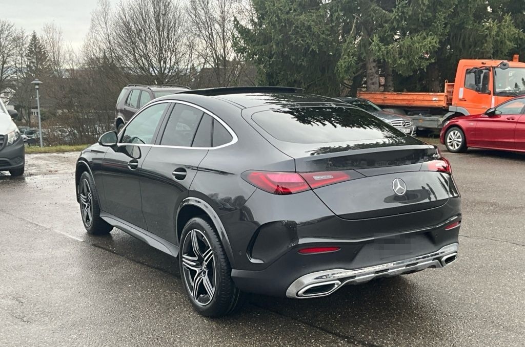 Mercedes-Benz GLC 220 d 4M Coupe AMG+AMBIENTE+DISTRO+MEMORY foto 4