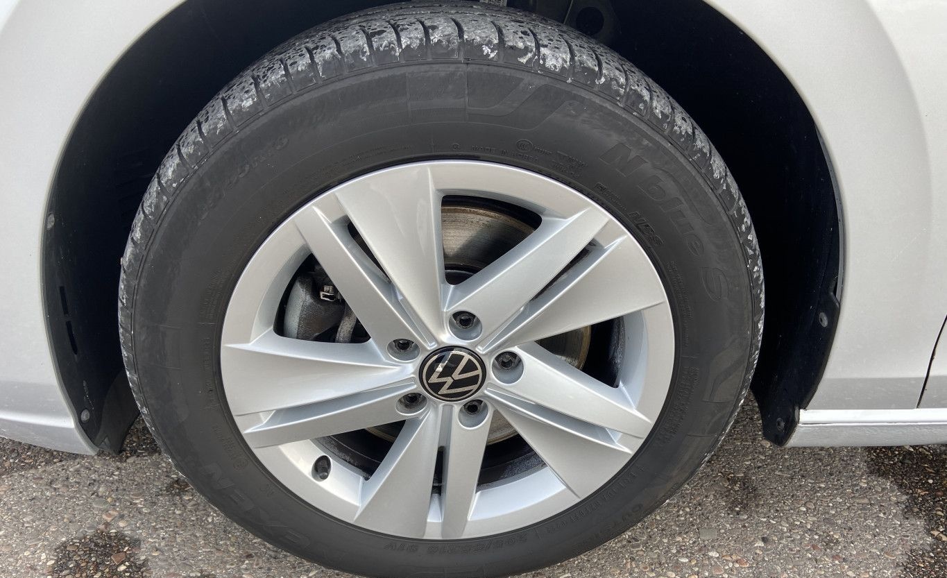 Volkswagen Golf Variant 2.0 TDI Life NAVI+LED+APP-CONNECT+A foto 8