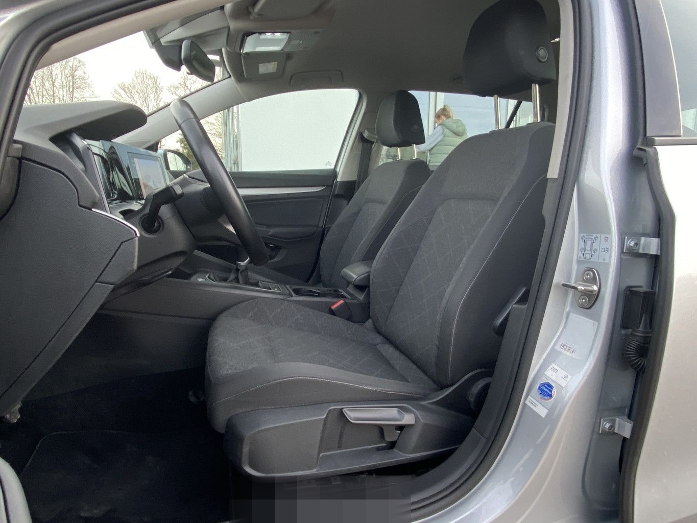 Volkswagen Golf Variant 2.0 TDI Life NAVI+LED+APP-CONNECT+A foto 10