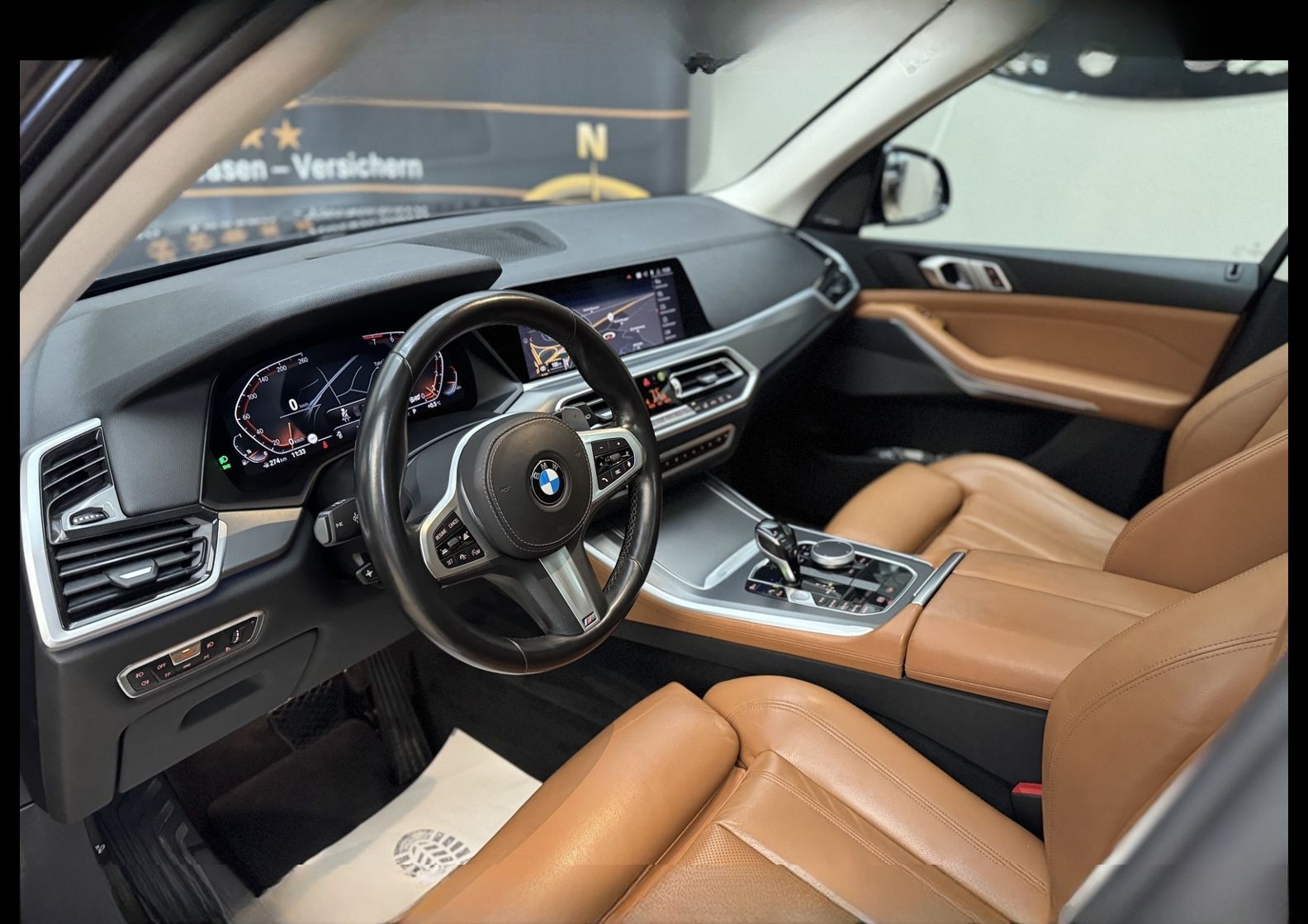 BMW X5 xDrive 40i SPORT-AUTOM *22 ZOLL*AHK*PANO* foto 13
