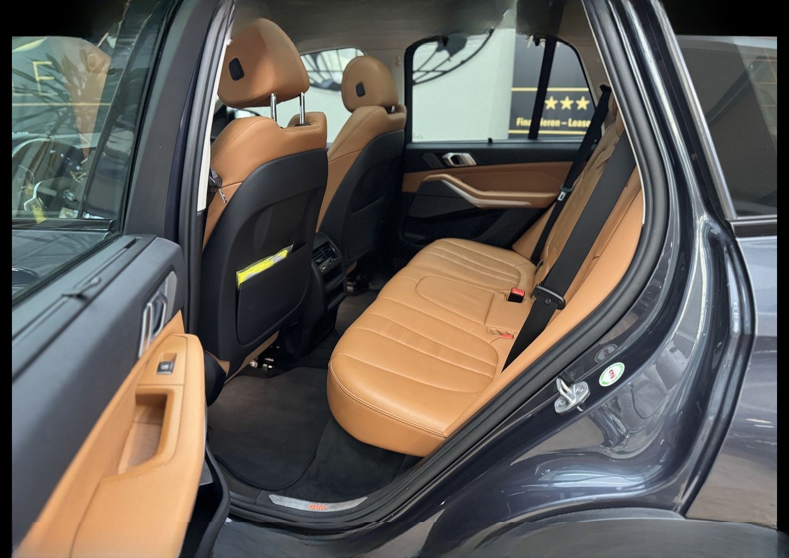 BMW X5 xDrive 40i SPORT-AUTOM *22 ZOLL*AHK*PANO* foto 15