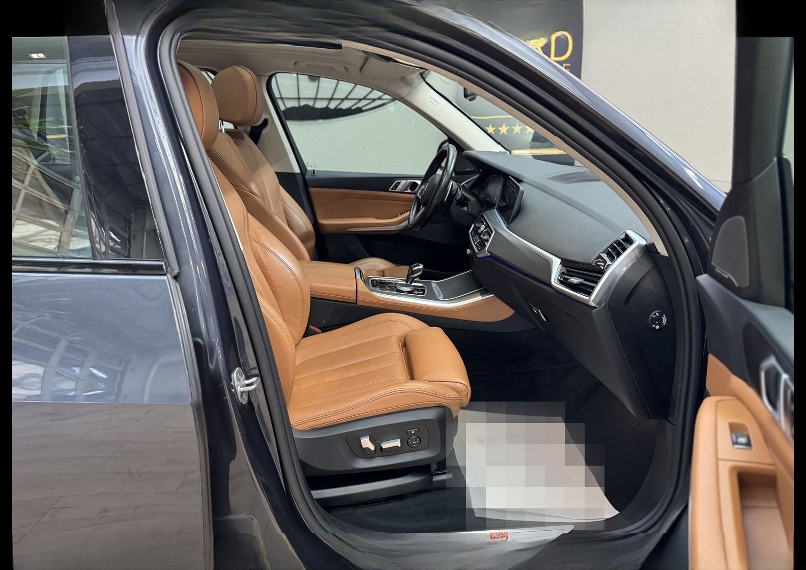 BMW X5 xDrive 40i SPORT-AUTOM *22 ZOLL*AHK*PANO* foto 17