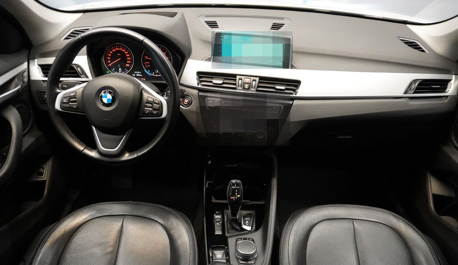 BMW X1 sDrive 20i XLine| NAVI | LEDER | PDC | AHK | foto 11