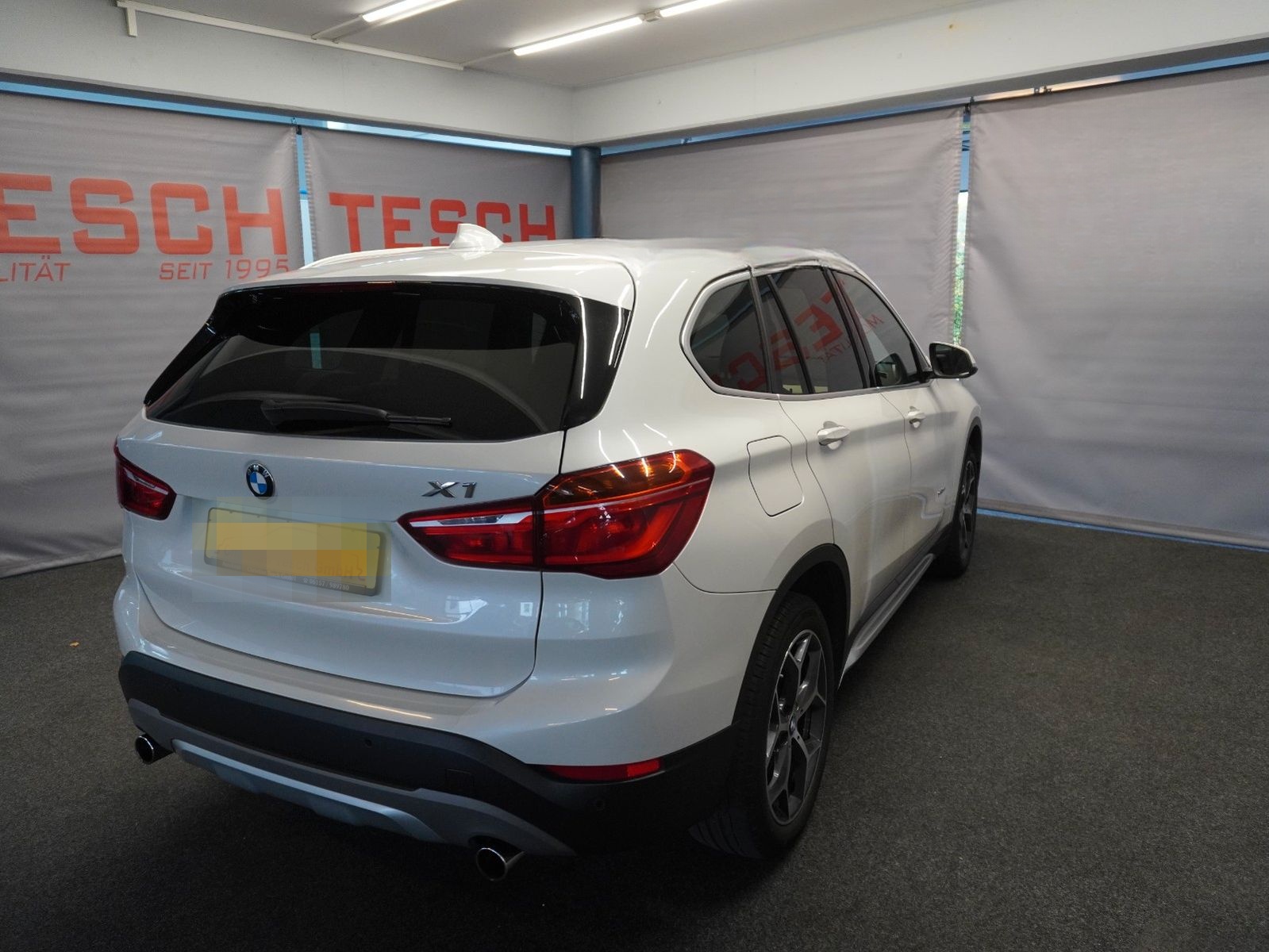BMW X1 sDrive 20i XLine| NAVI | LEDER | PDC | AHK | foto 5