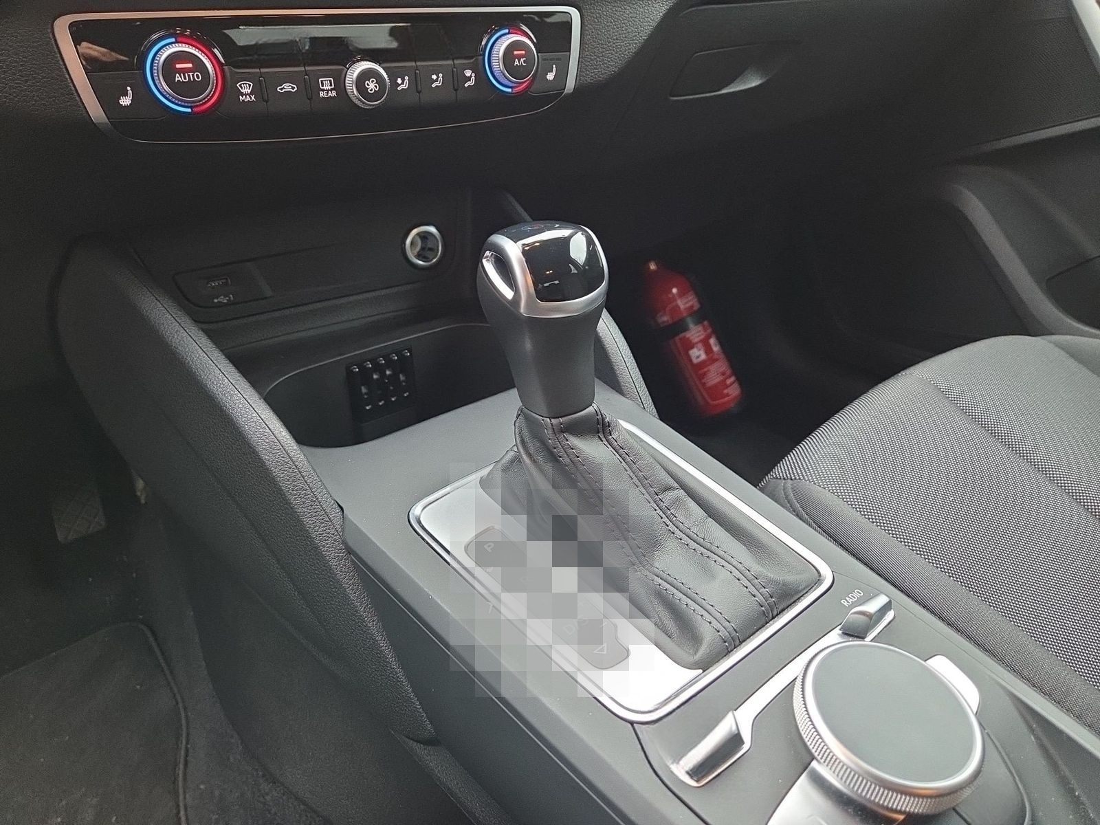 Audi Q2 S-LINE 35TFSI S-TRONIC LED+NAVI+GRA+SITZHZG+1 foto 16