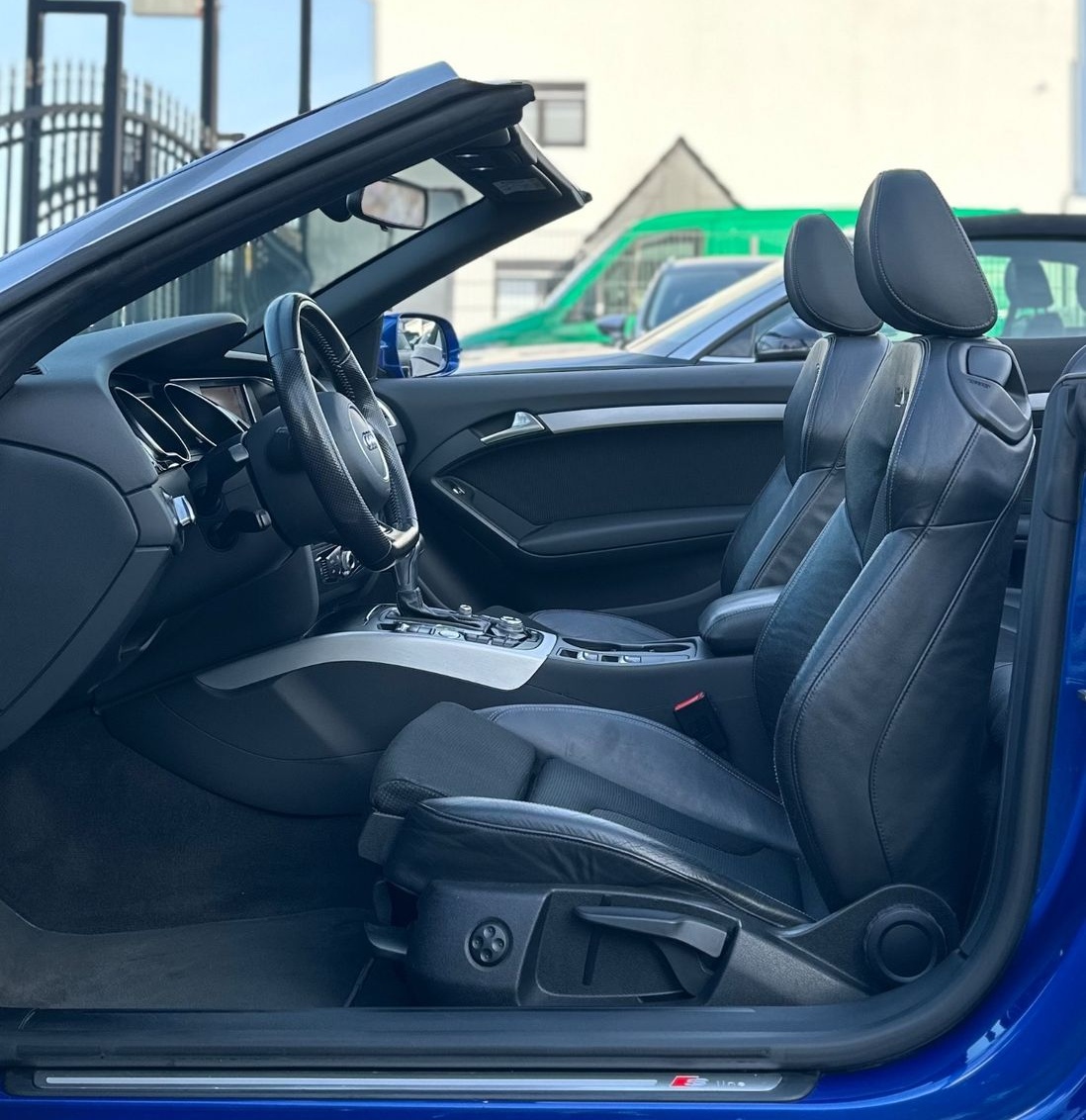 Audi A5 CABRIOLET *S-LINE*ROTOR-NAVI-AUTOMA-TEMPO-SHZ foto 13