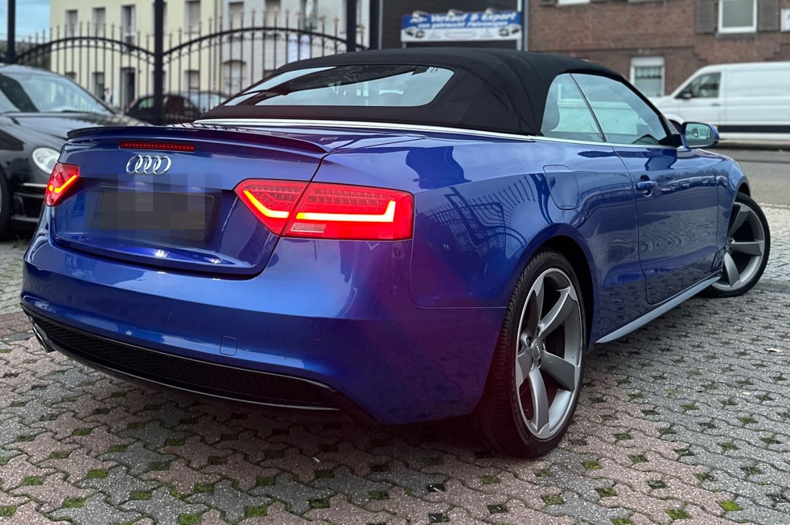 Audi A5 CABRIOLET *S-LINE*ROTOR-NAVI-AUTOMA-TEMPO-SHZ foto 4