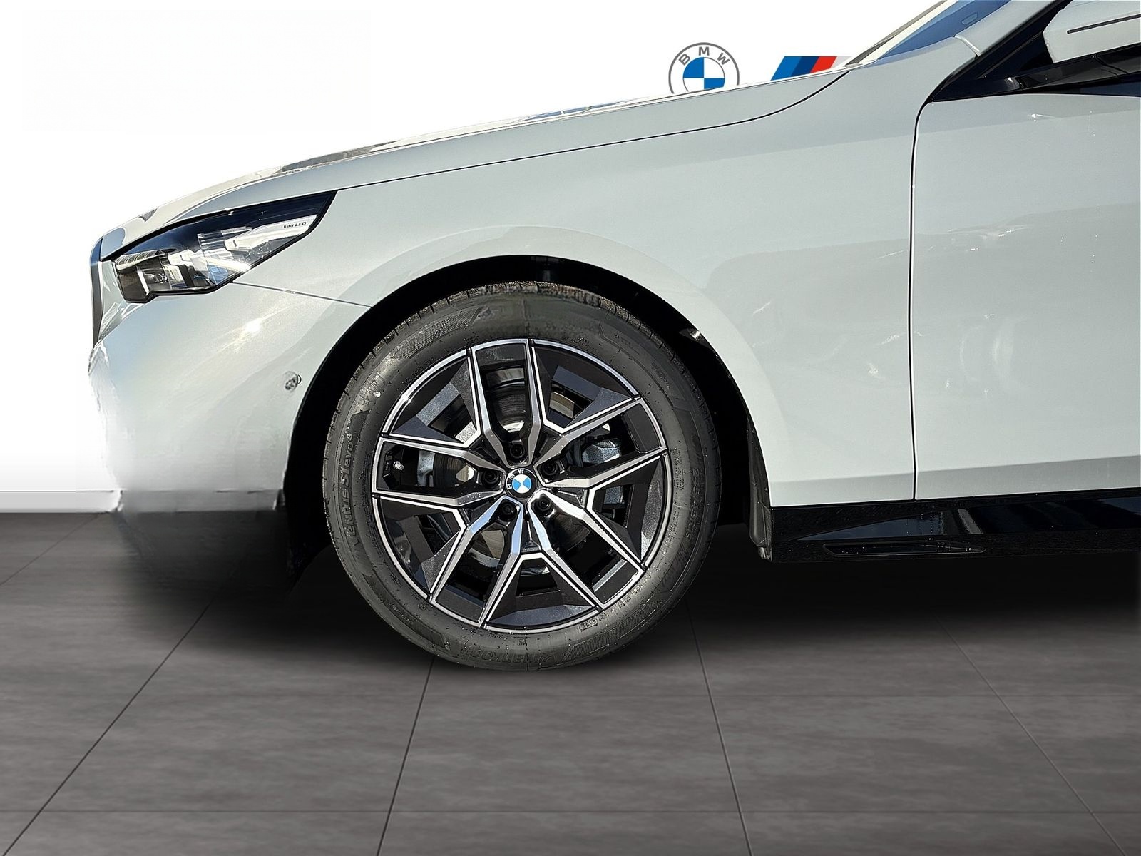BMW 520d Limousine M Sportpaket Head-Up HK HiFi DAB foto 2